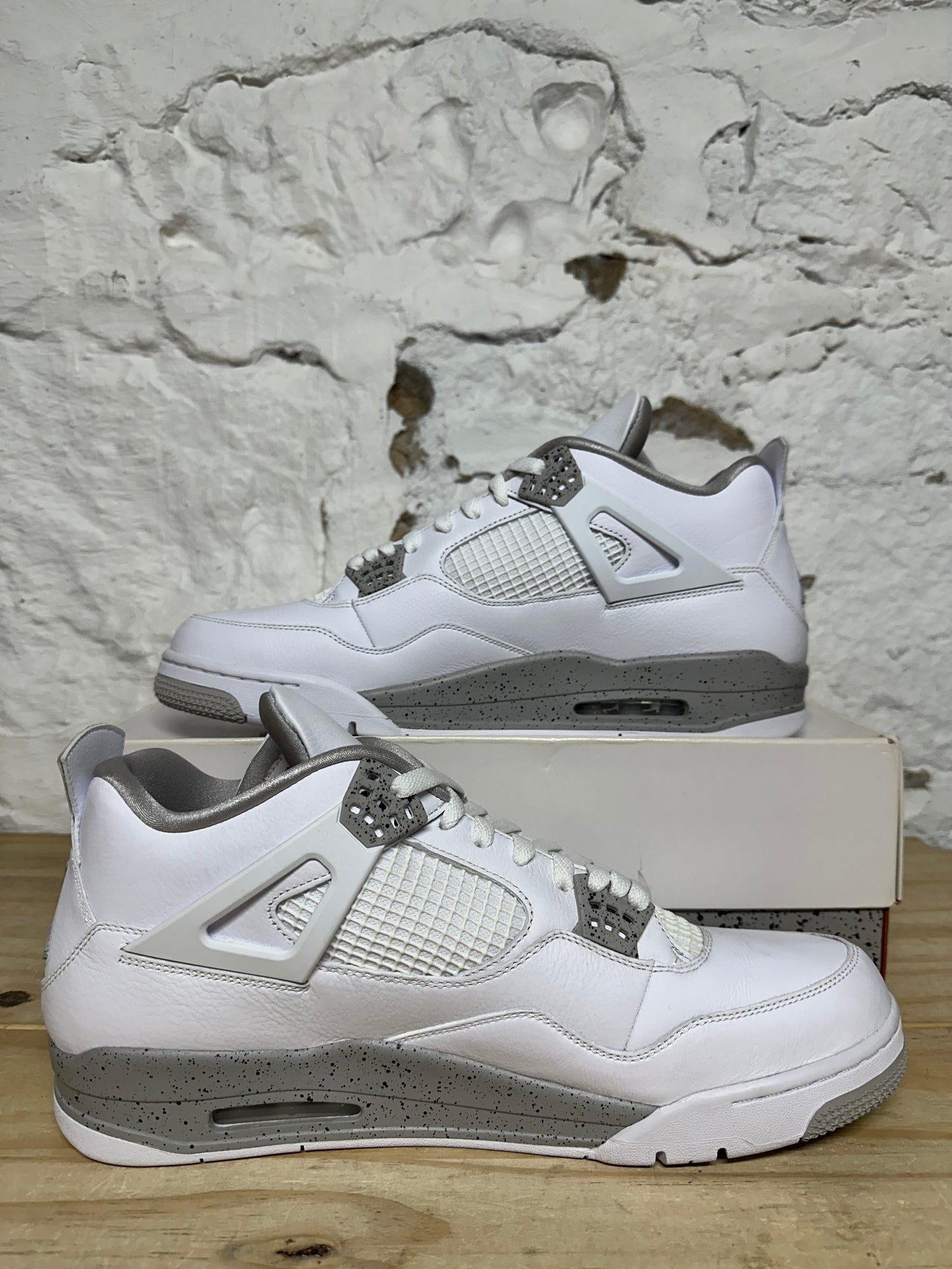 Air Jordan 4 White Oreo Sz 15 DS