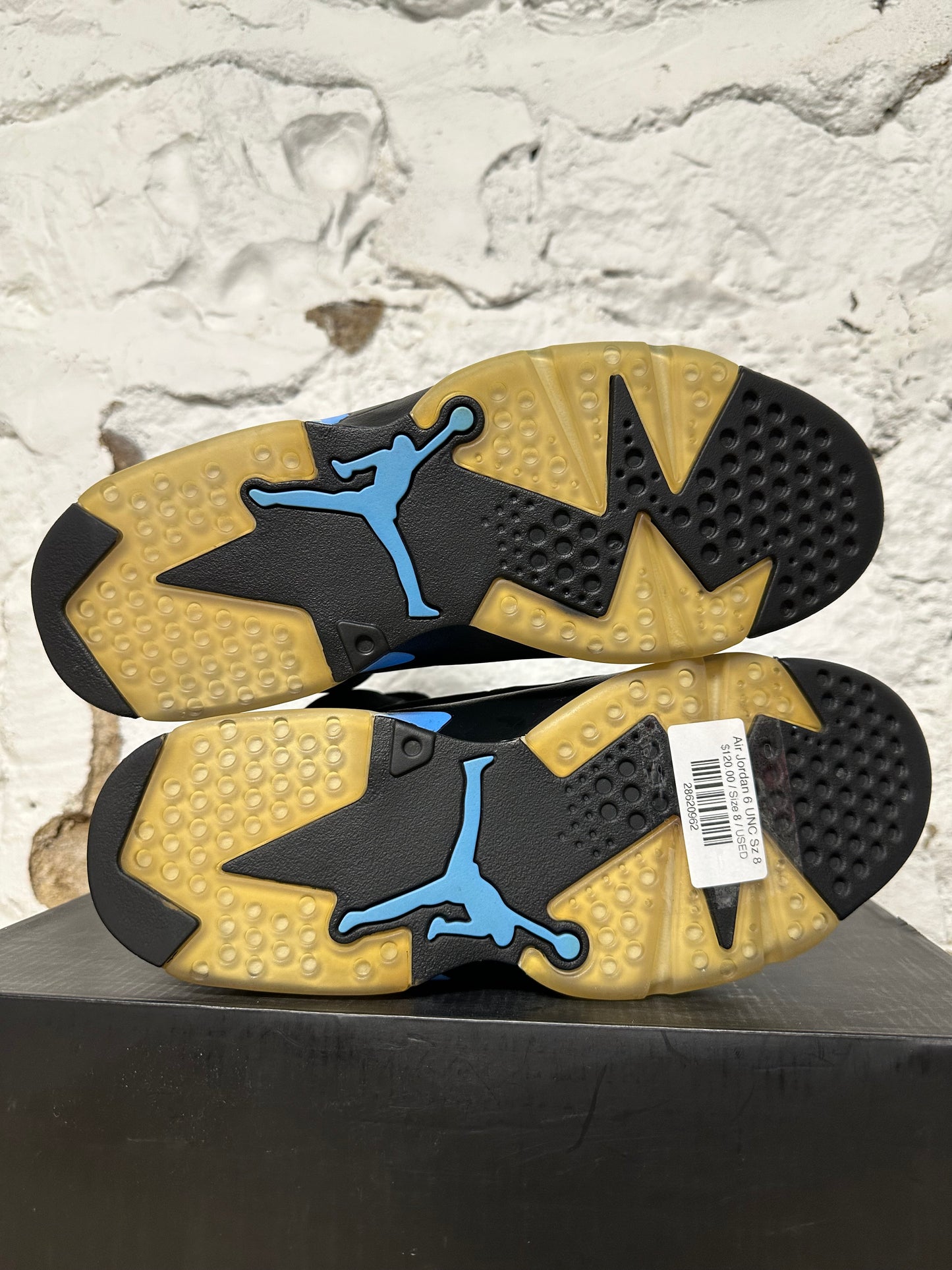 Air Jordan 6 UNC White Sz 8