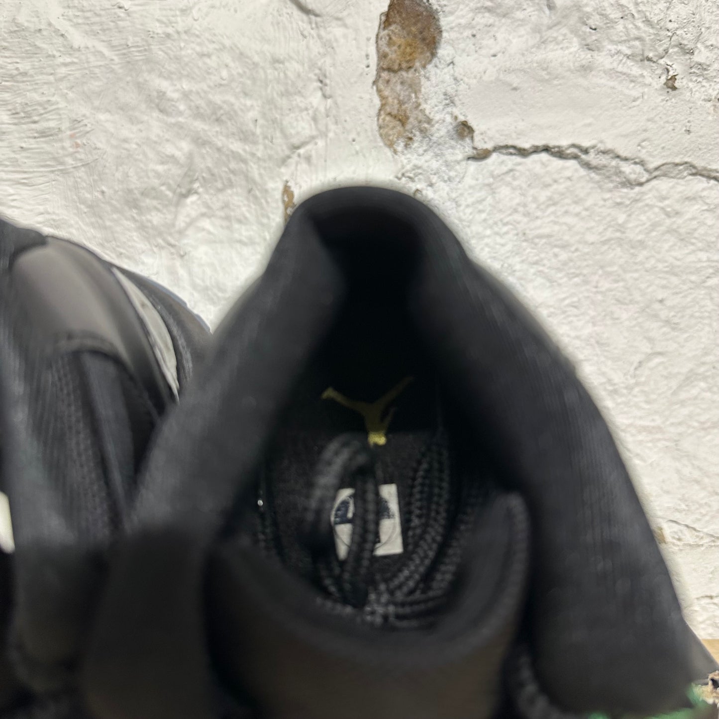Air Jordan 11 High Gamma Blue (2025) Sz 4.5Y