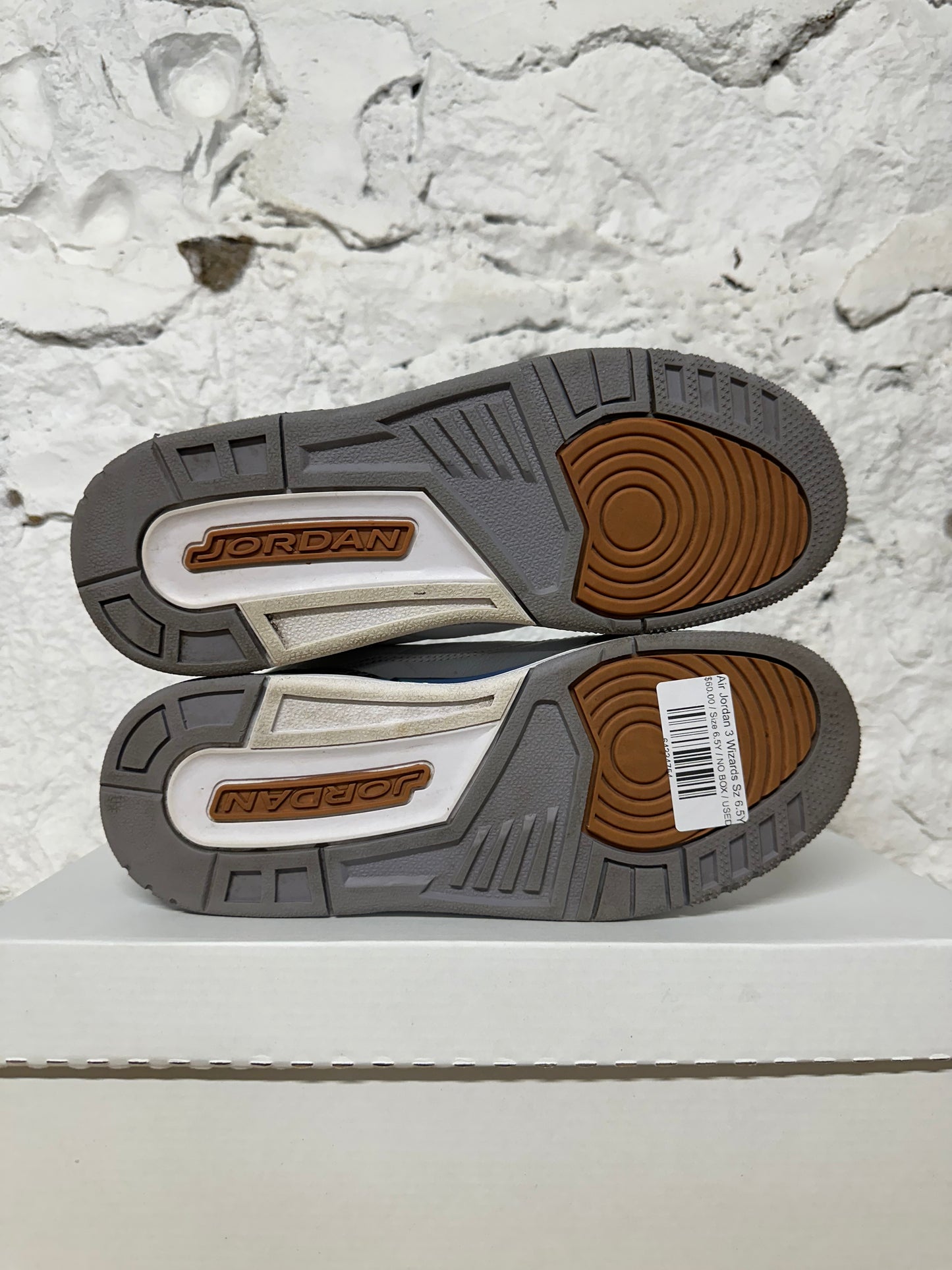 Air Jordan 3 Wizards Sz 6.5Y