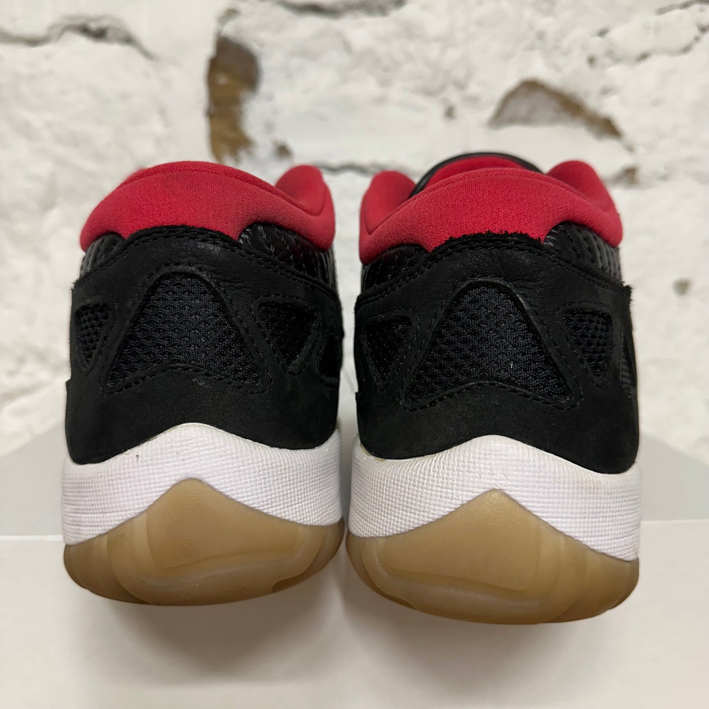 Air Jordan 11 Low Bred IE (2021) Sz 10