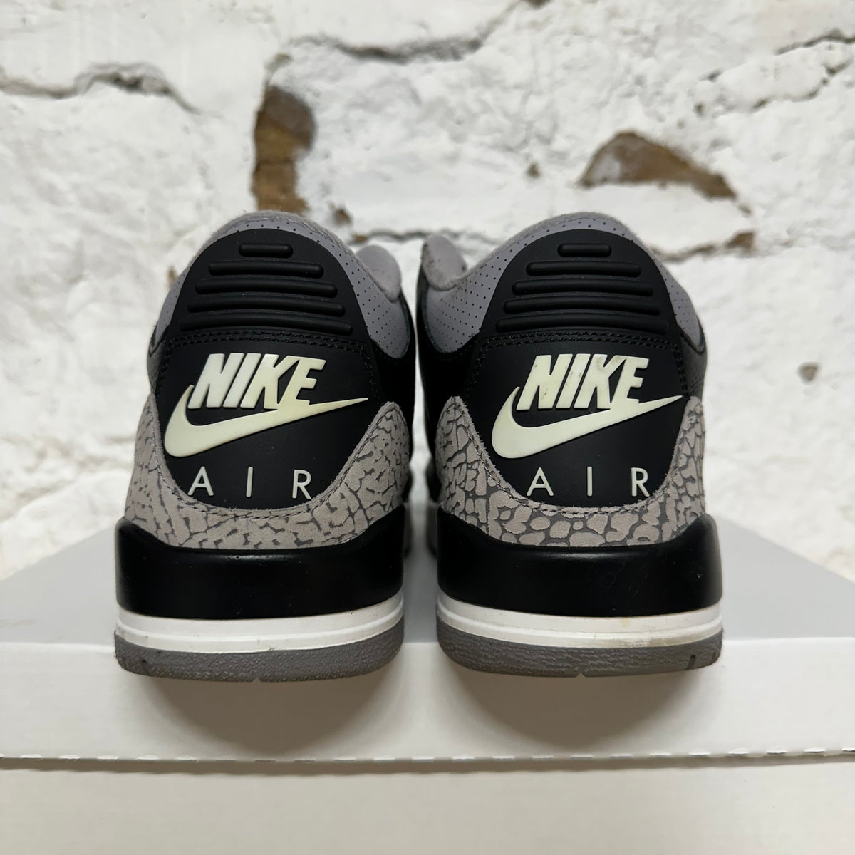 Air Jordan 3 Black Cement (2024) Sz 9.5