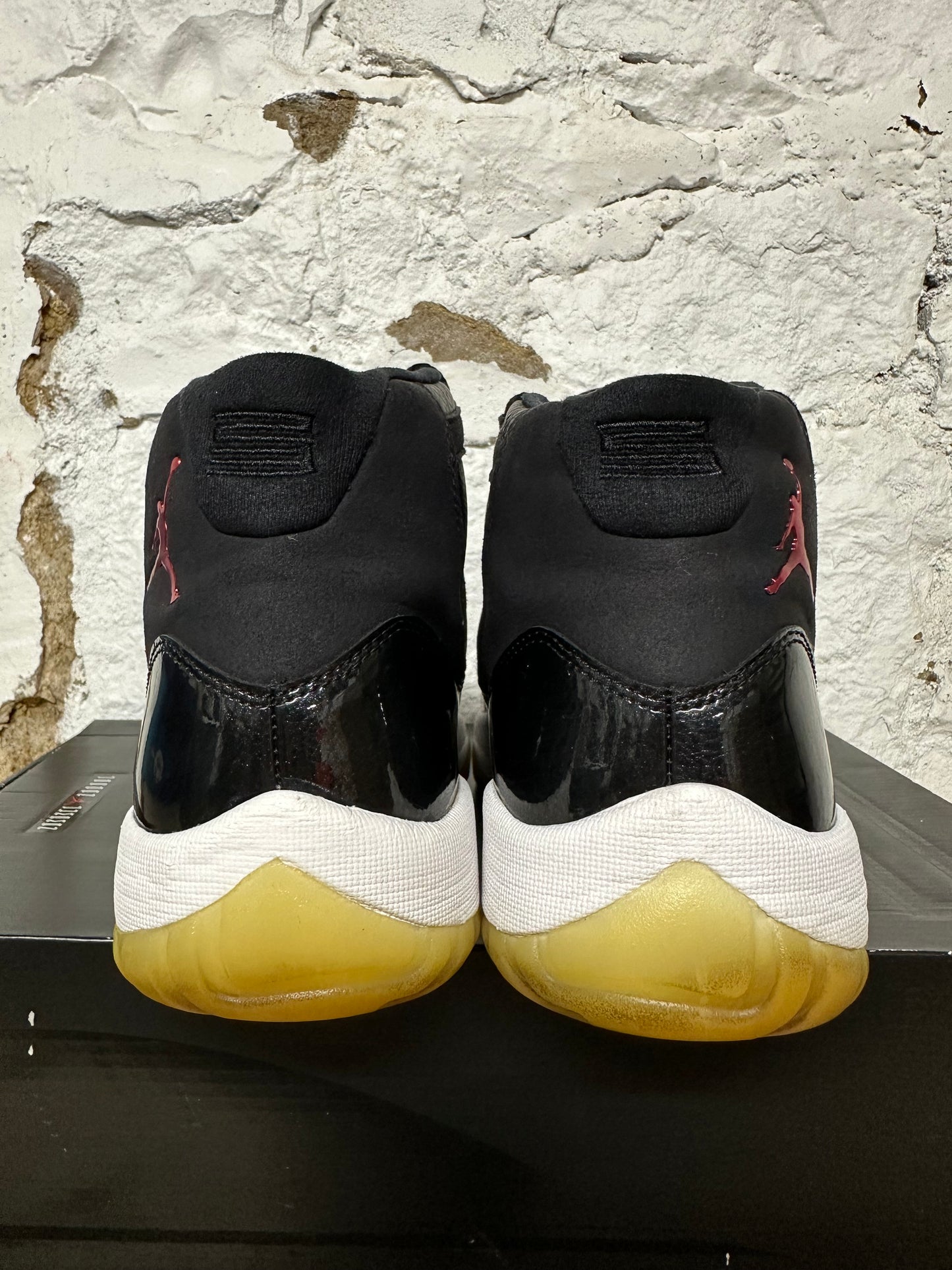 Air Jordan 11 72-10 Sz 11.5