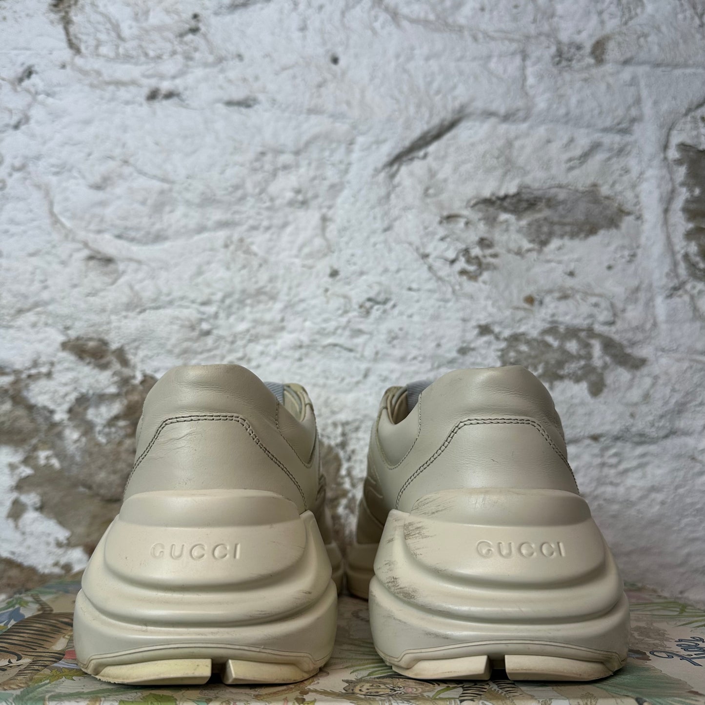 Gucci Rhyton Yellow Spell Tiger Cream Sneaker Sz 6.5