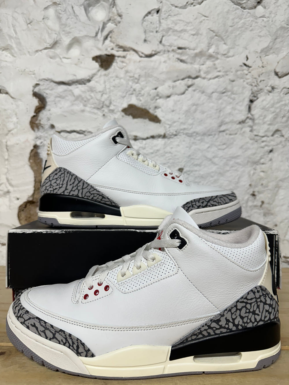 Air Jordan 3 White Cement Reimagined Sz 10