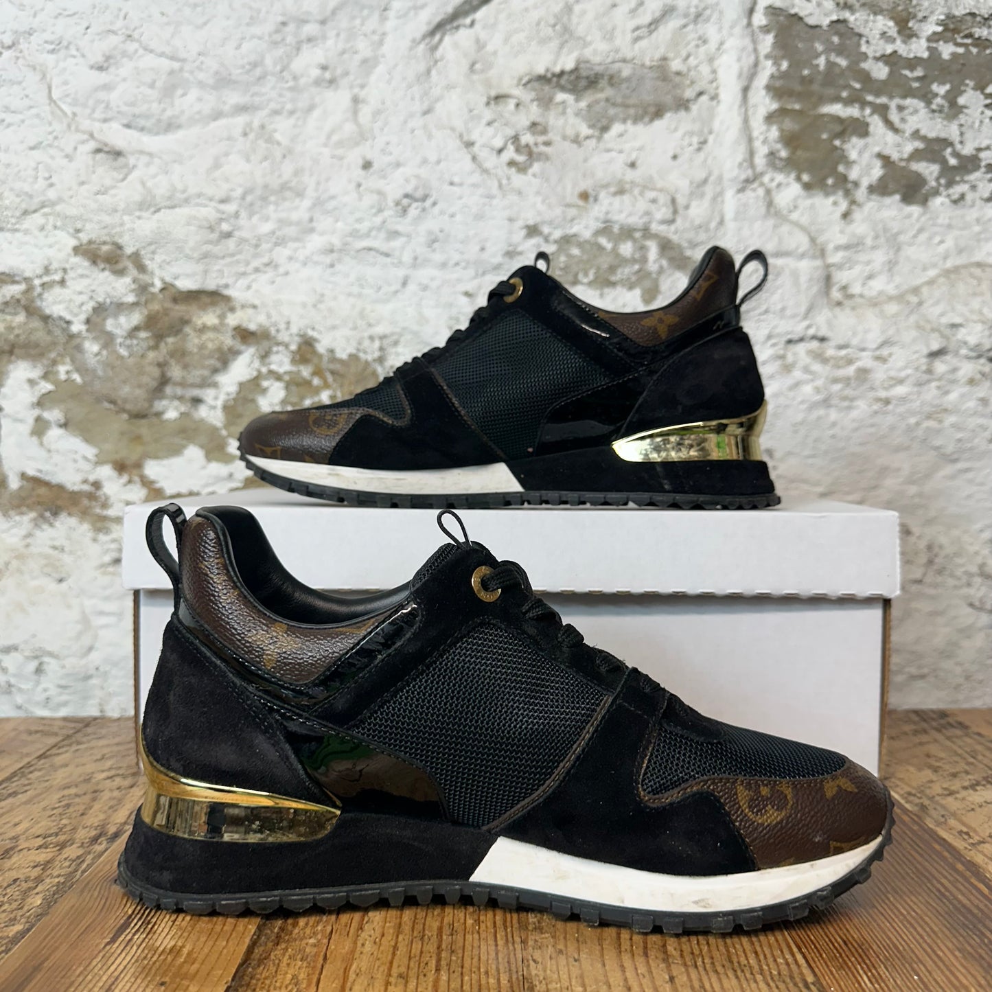 Louis Vuitton Black Brown Monogram Runaway Sneaker Sz 6 (38) No Box