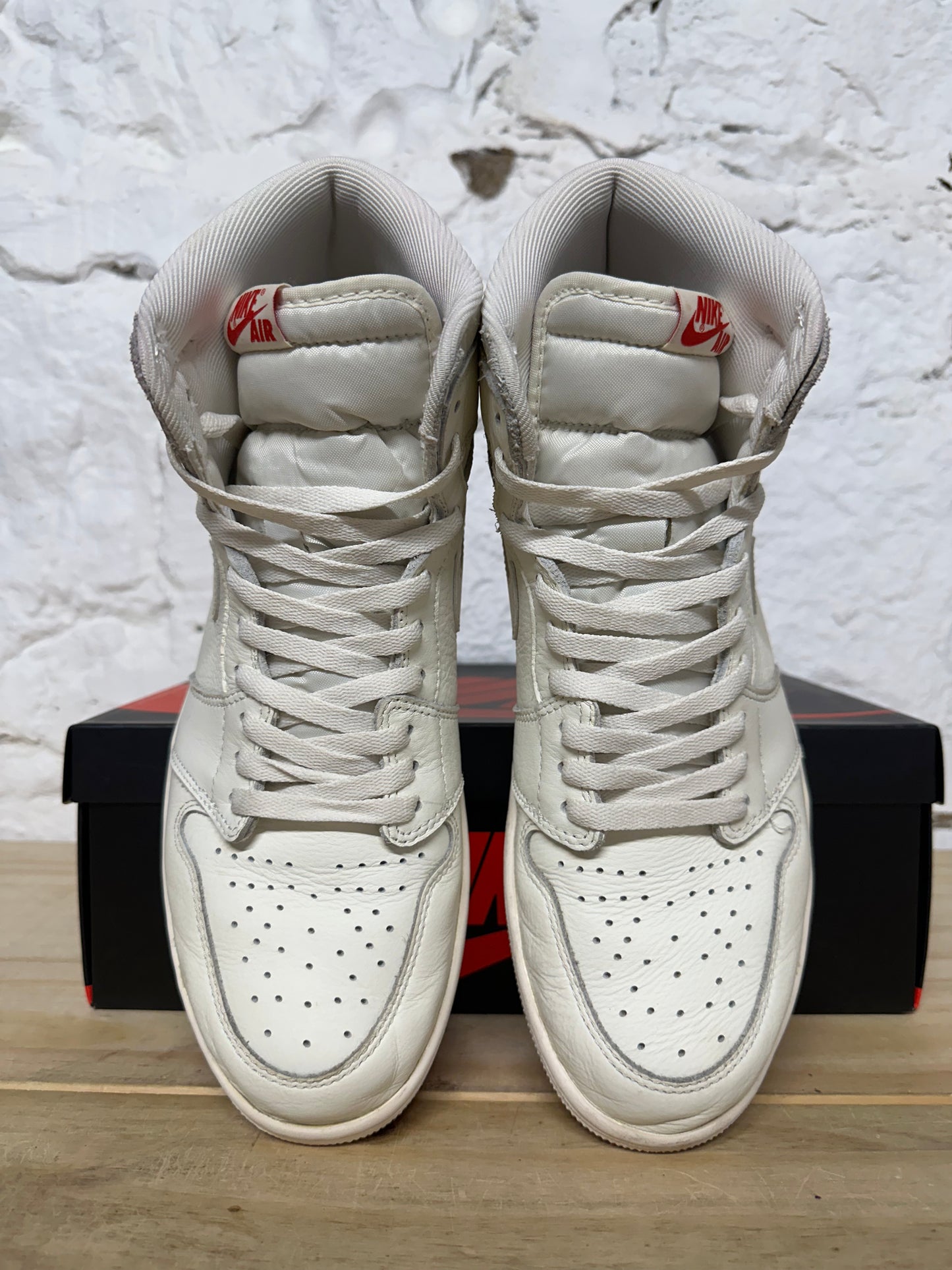 Air Jordan 1 High Sail Sz 11