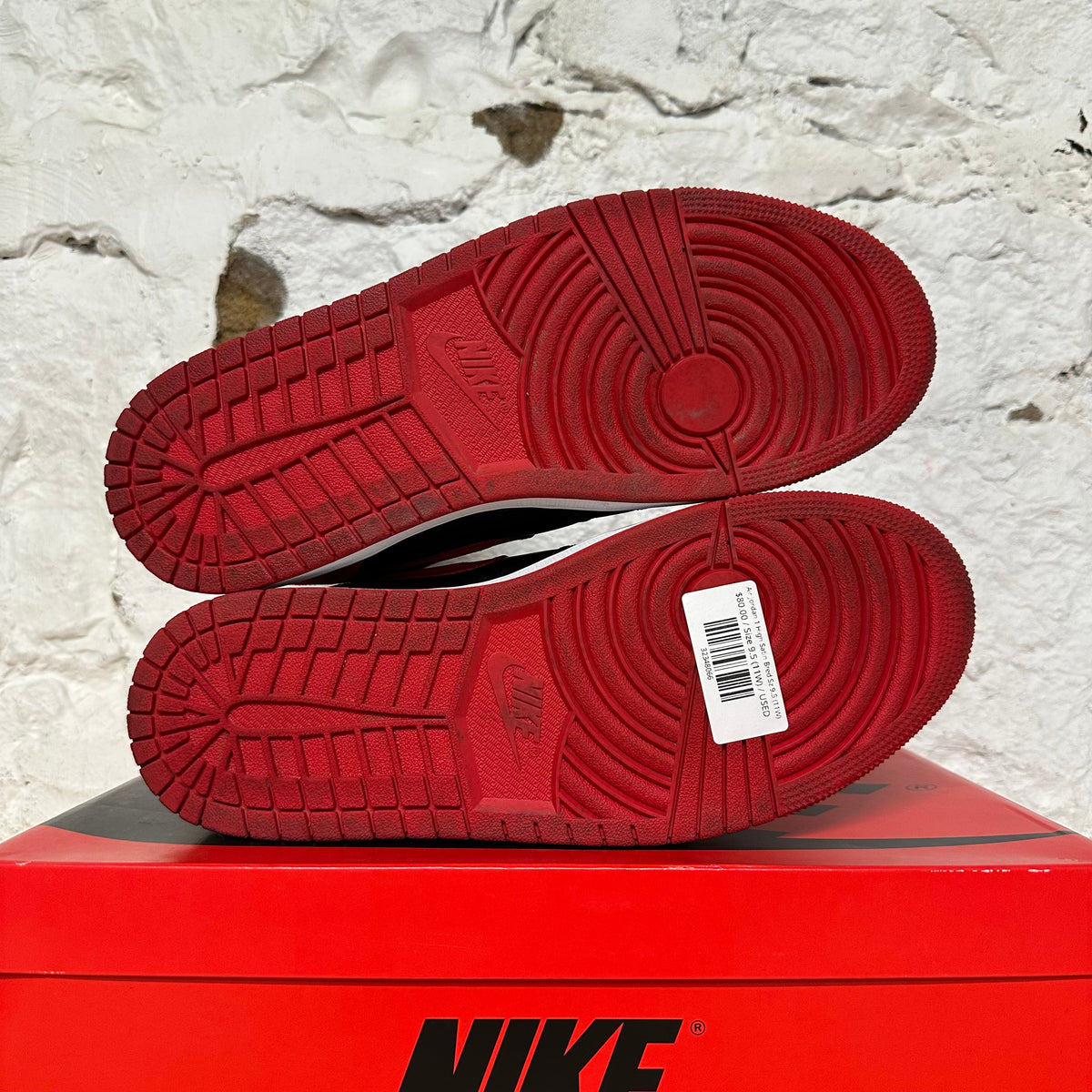 Air Jordan 1 High Satin Bred Sz 9.5 (11W)
