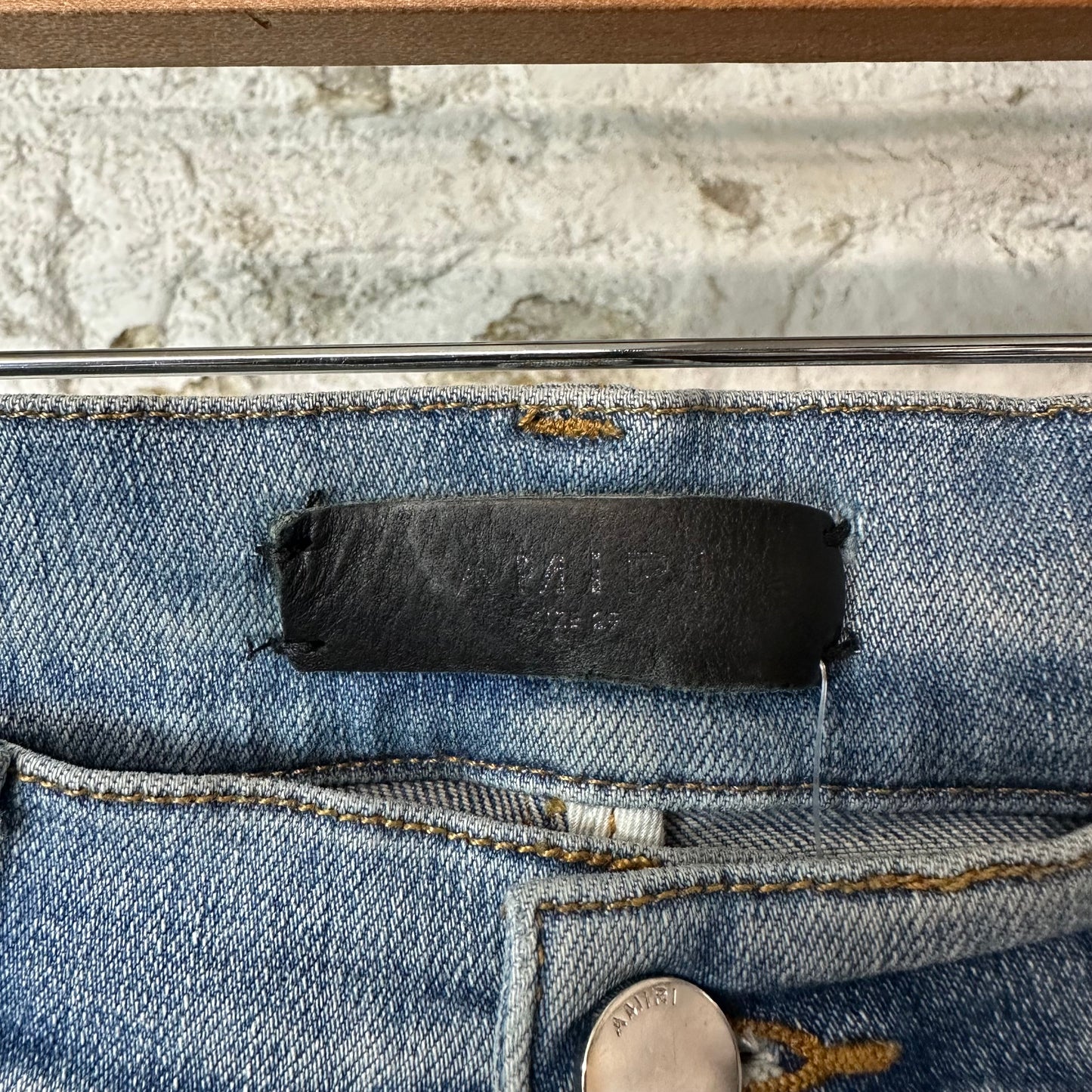 Amiri Knee Rip Blue Denim Jeans Sz 29