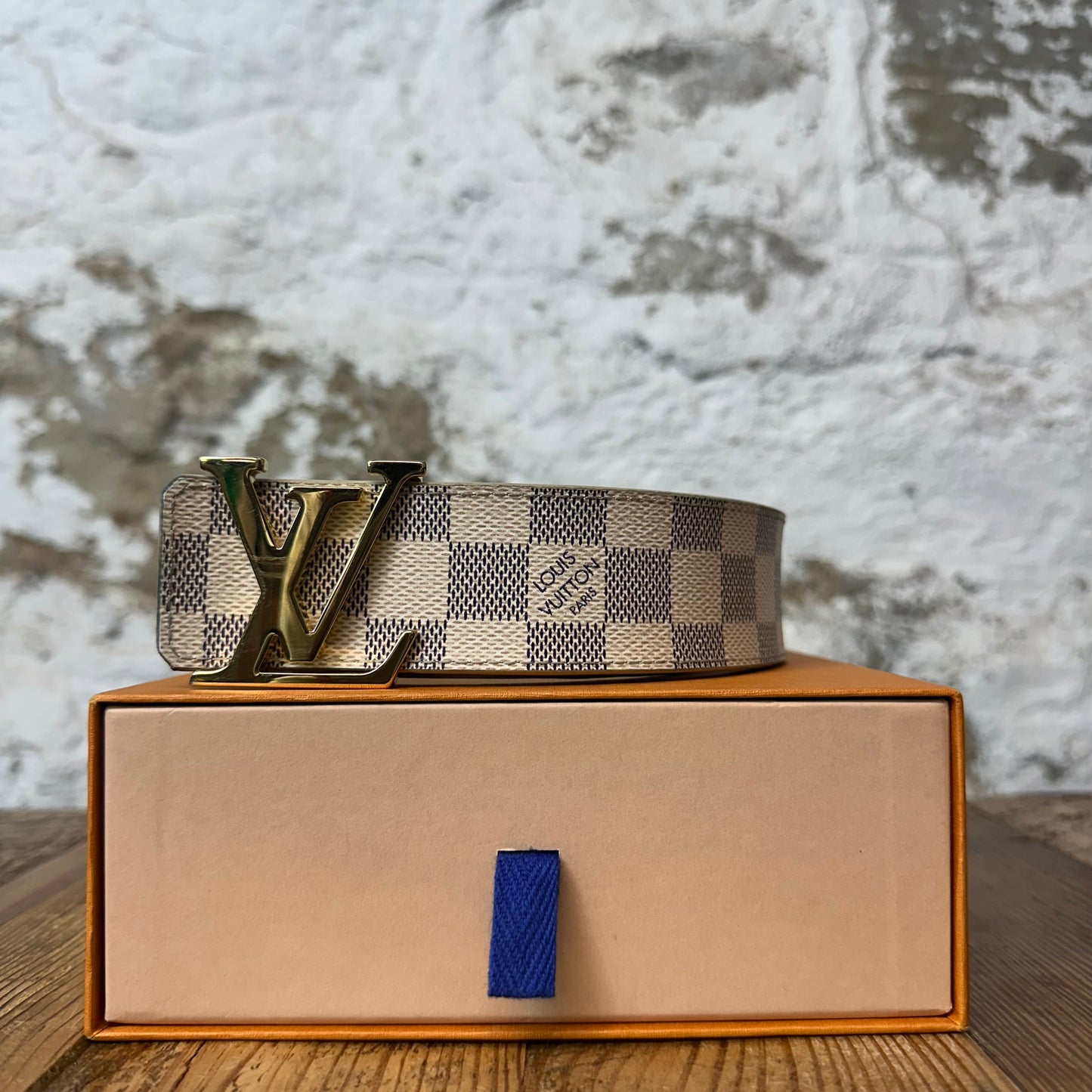 Louis Vuitton Damier Azure Belt Sz (95/38) W/ Box