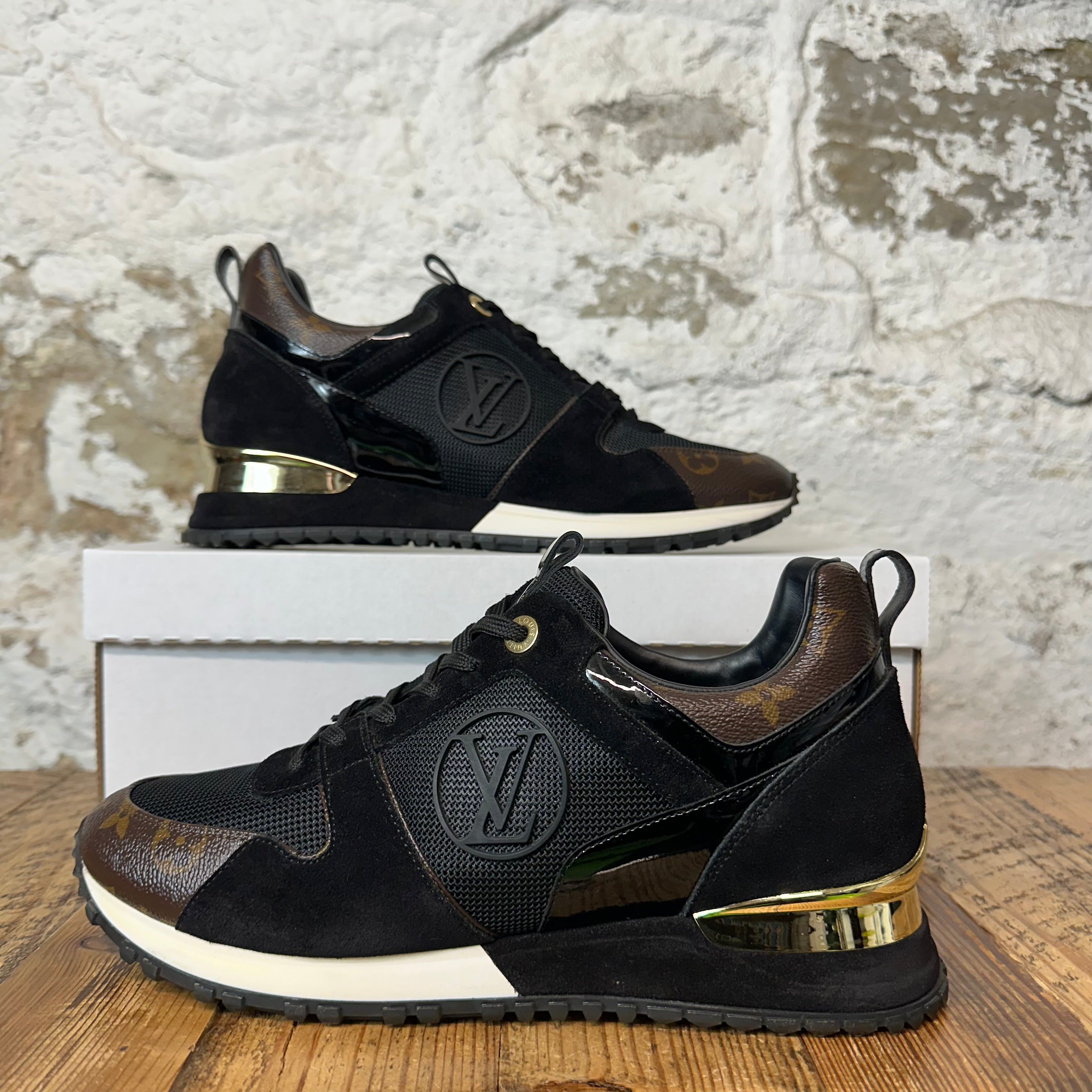 Louis Vuitton Brown Monogram Black Runaway Sneaker Sz 7 (40)