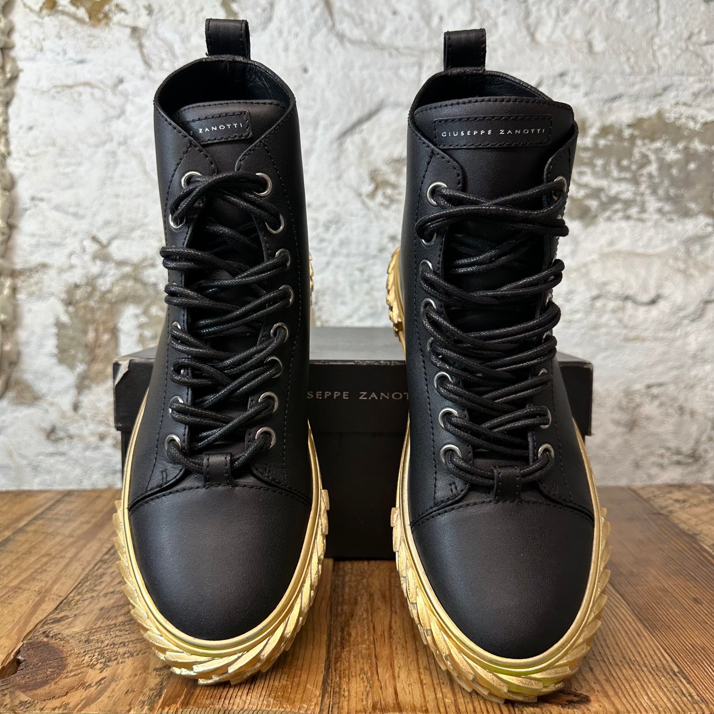 Giuseppe Zanotti High Black Gold Blabber Sneaker Sz 9 (42)