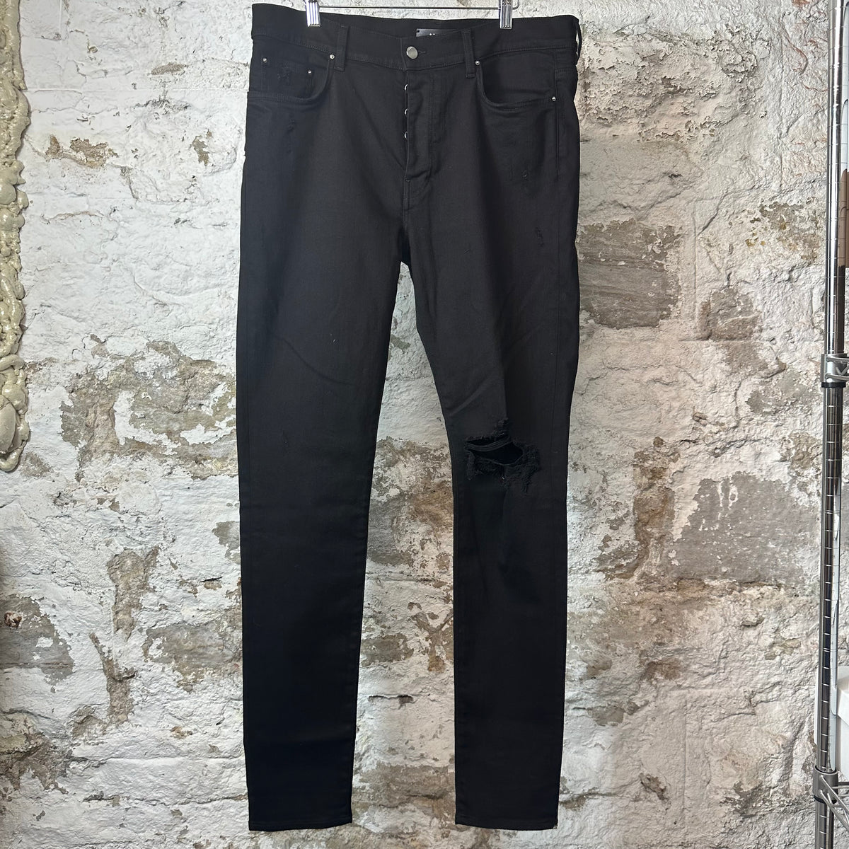 Amiri Knee Hole Black Denim Jeans Sz 38