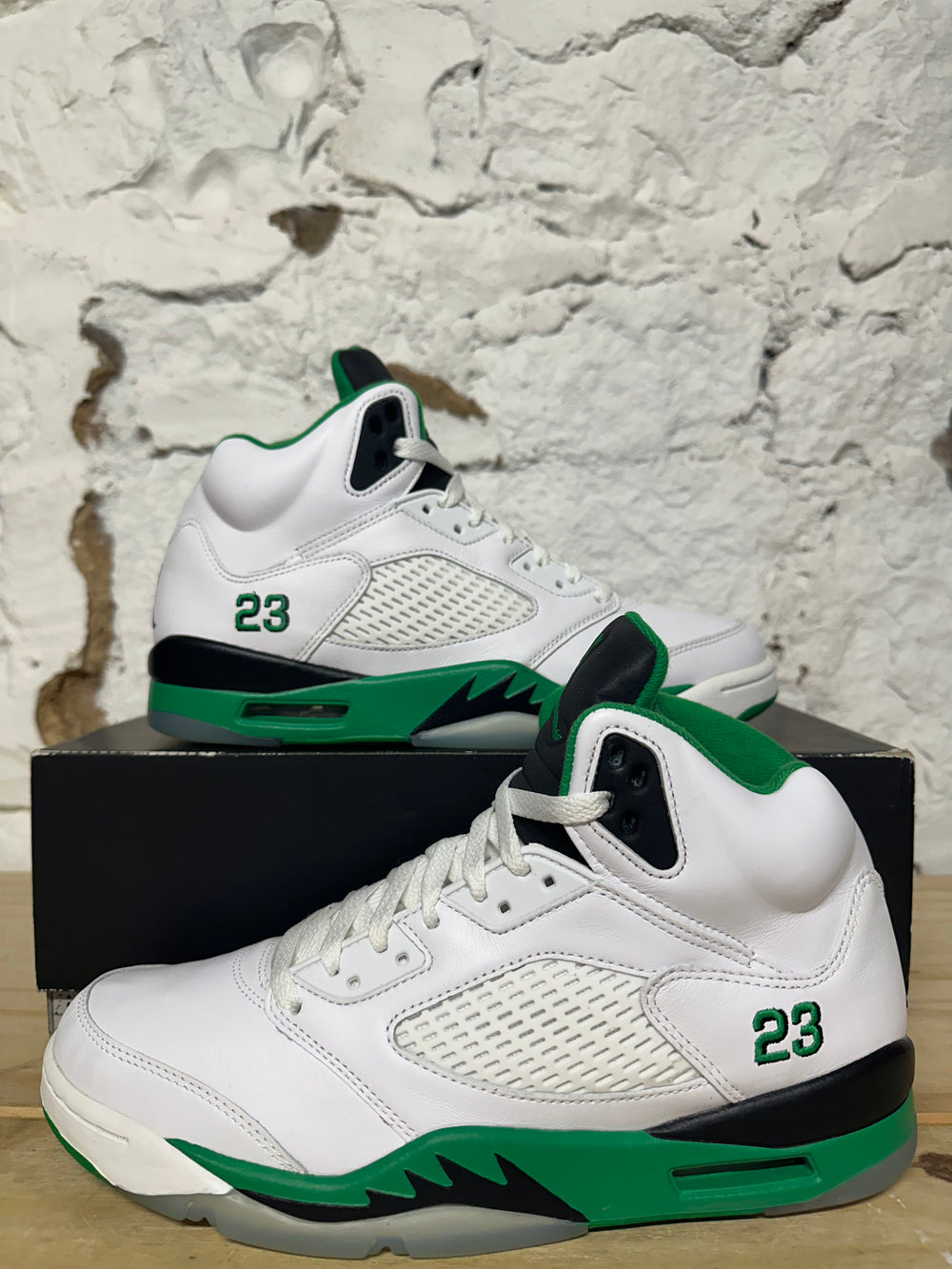 Air Jordan 5 Lucky Green Sz 9.5 (11W)