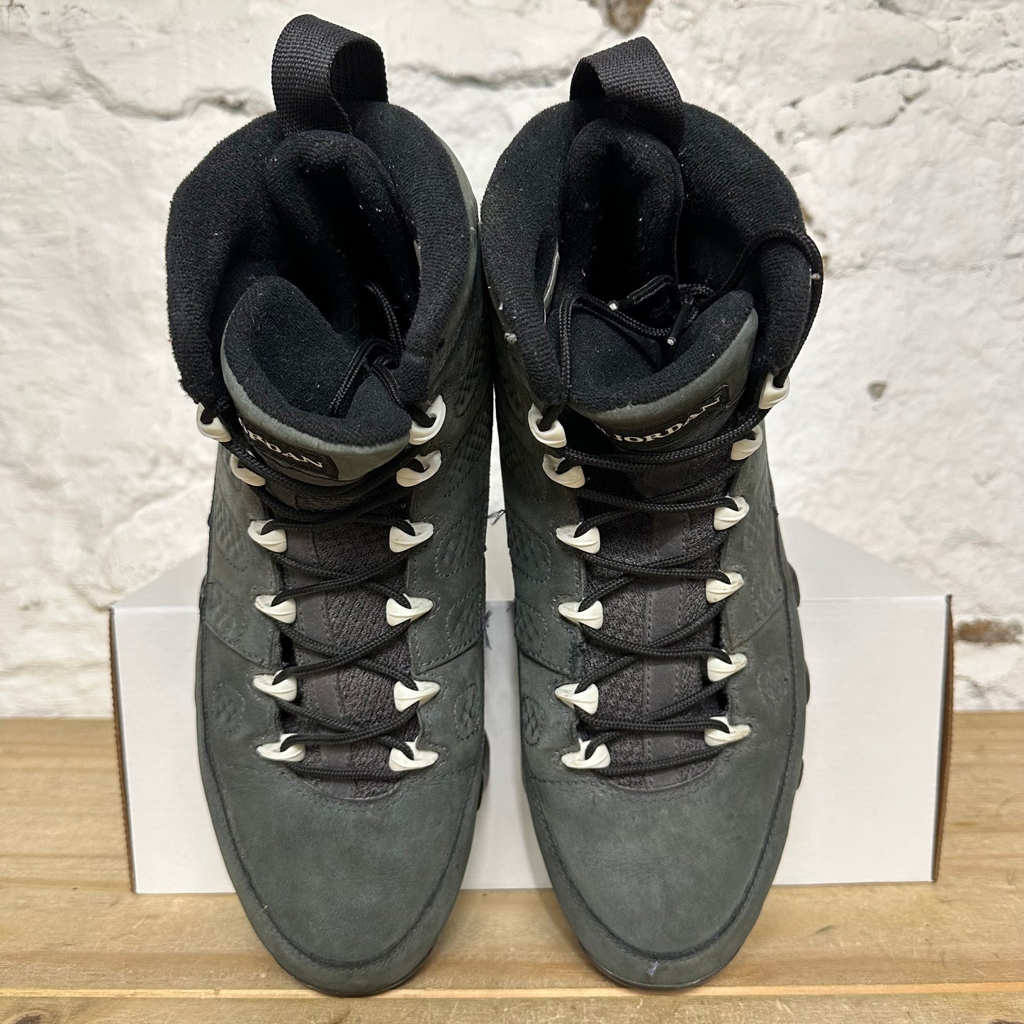 Air Jordan 9 Anthracite Sz 11