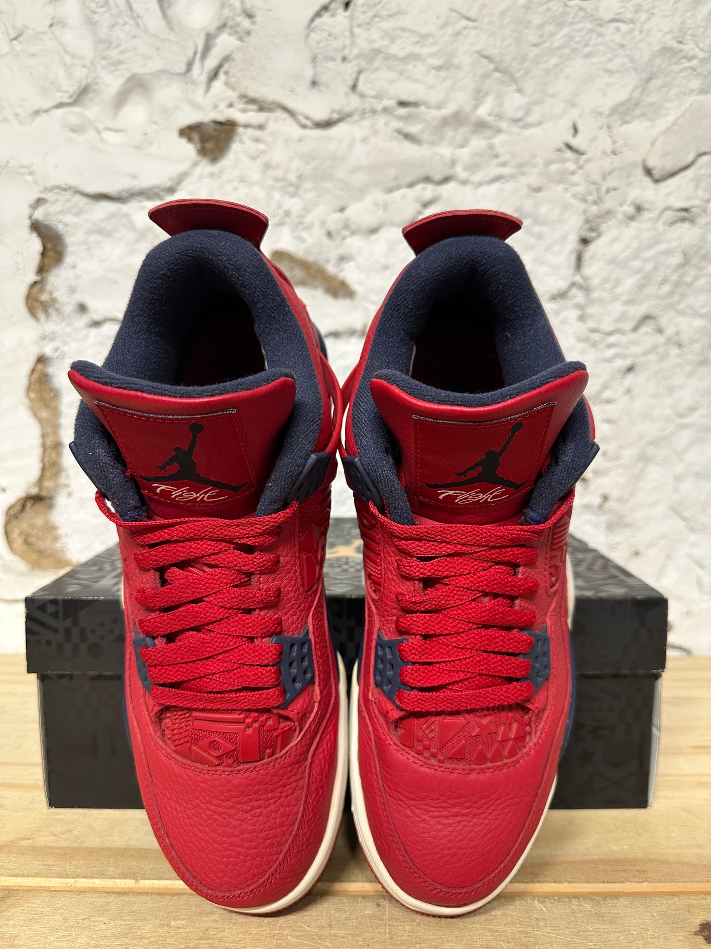 Air Jordan 4 FIBA Sz 9.5