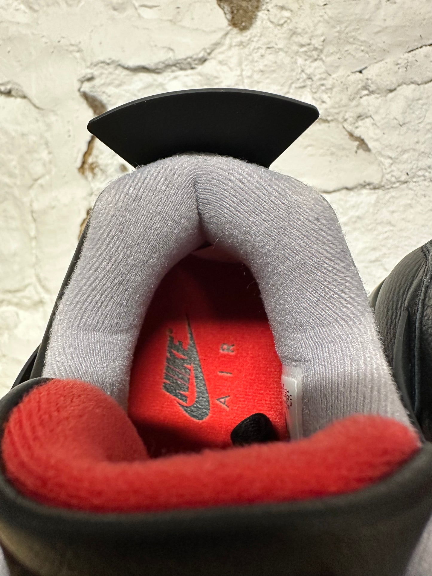 Air Jordan 4 Bred Reimagined Sz 10.5 DS