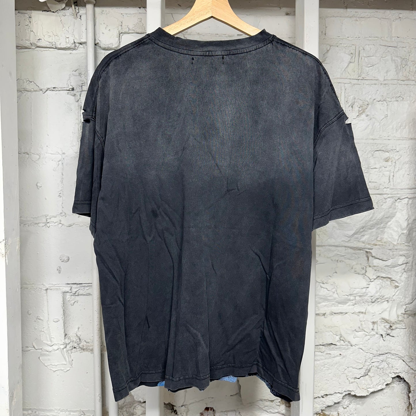 Vale Spraypaint Black T-Shirt Sz S