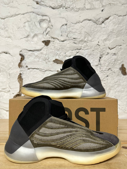 Yeezy QNTM Barium Sz 10.5