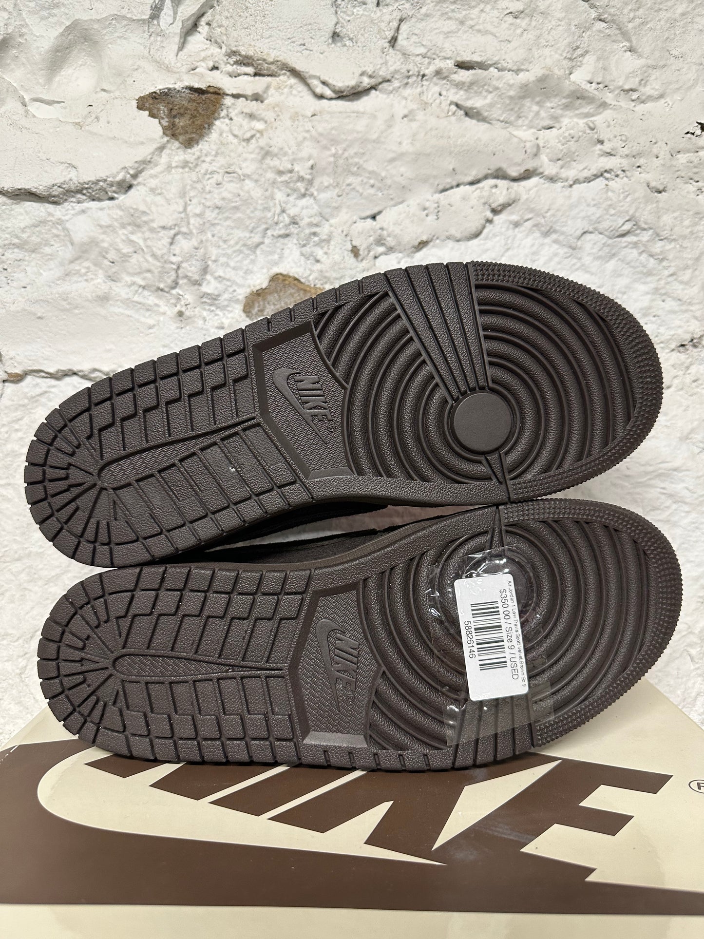 Air Jordan 1 Low Travis Scott Velvet Brown Sz 9