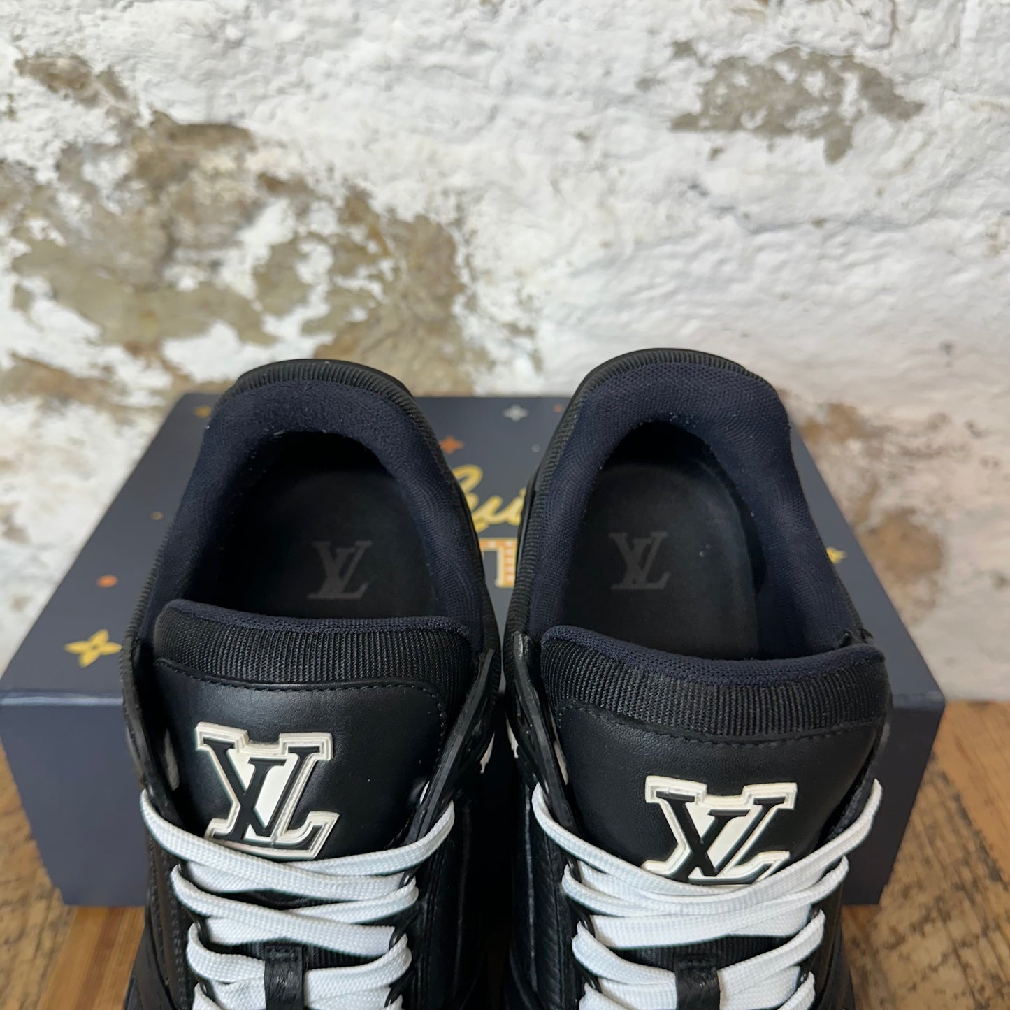 Louis Vuitton Triple Black Trainer Sneaker Sz 11.5 (10LV)