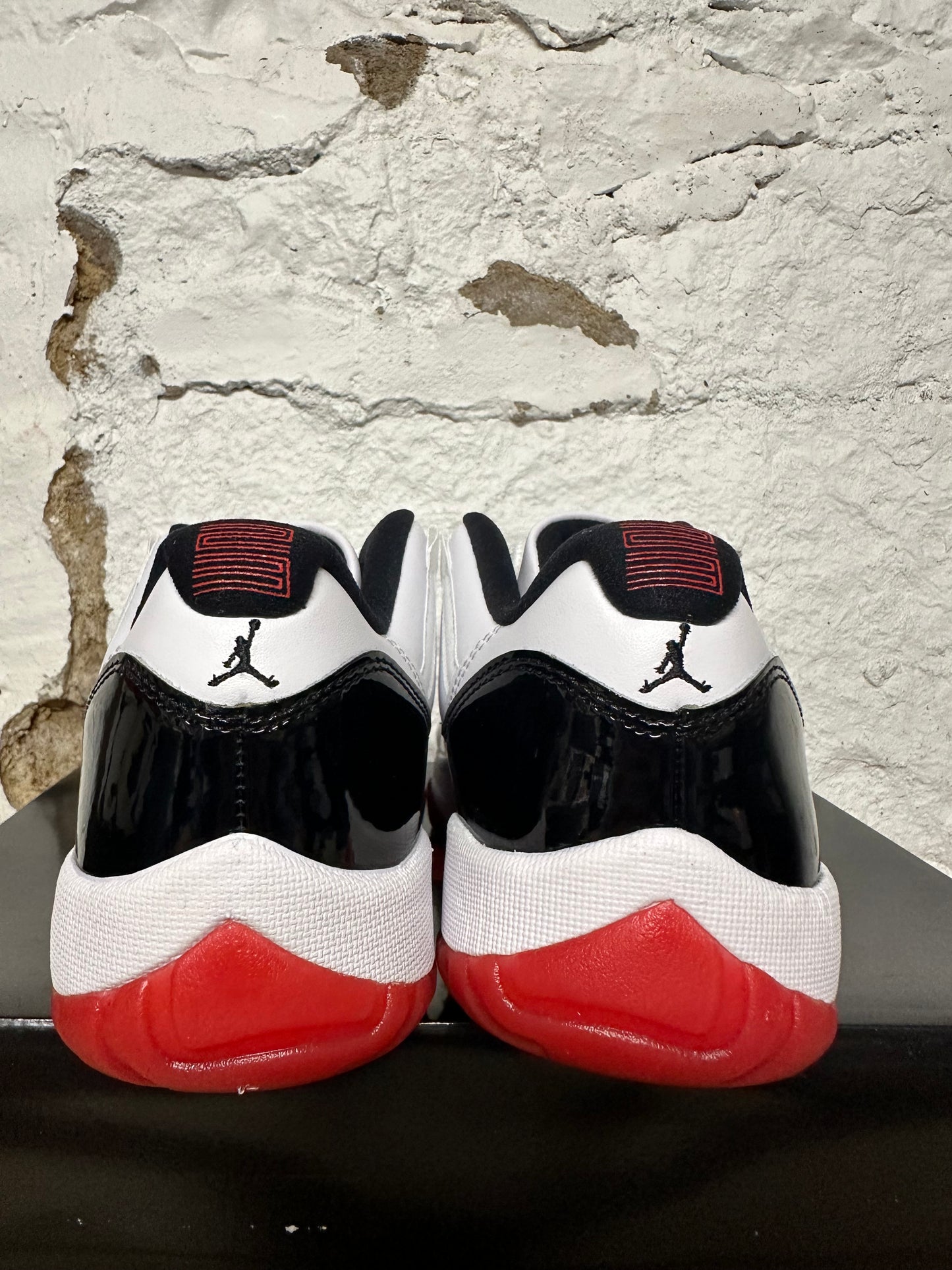 Air Jordan 11 Low Concord Bred Sz 7.5 DS