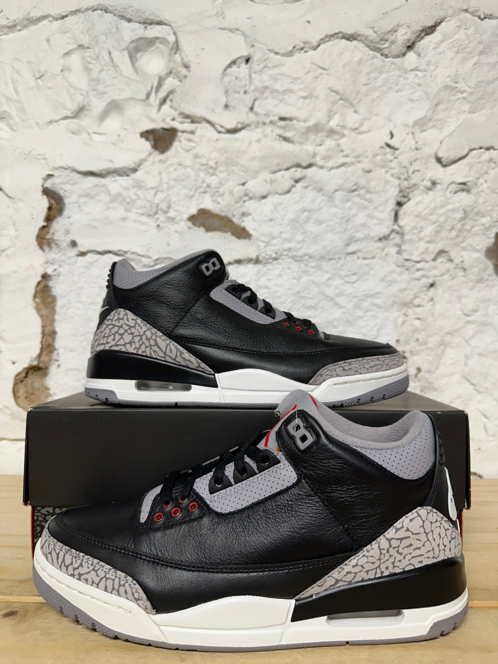 Air Jordan 3 Black Cement Sz 9