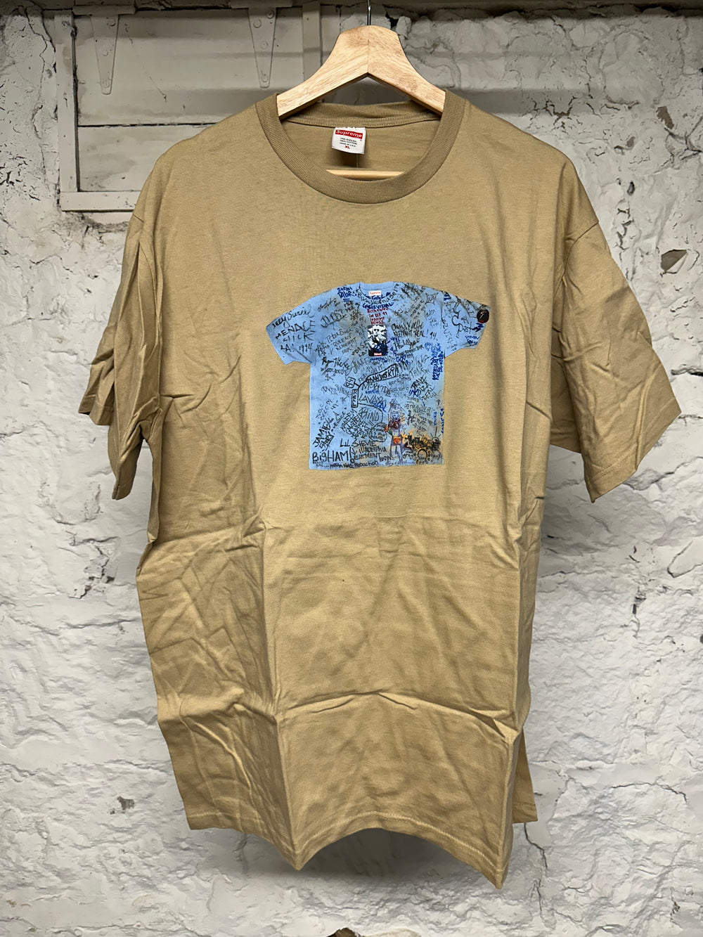 Supreme Blue Logo Shirt Tan T-shirt Sz XL