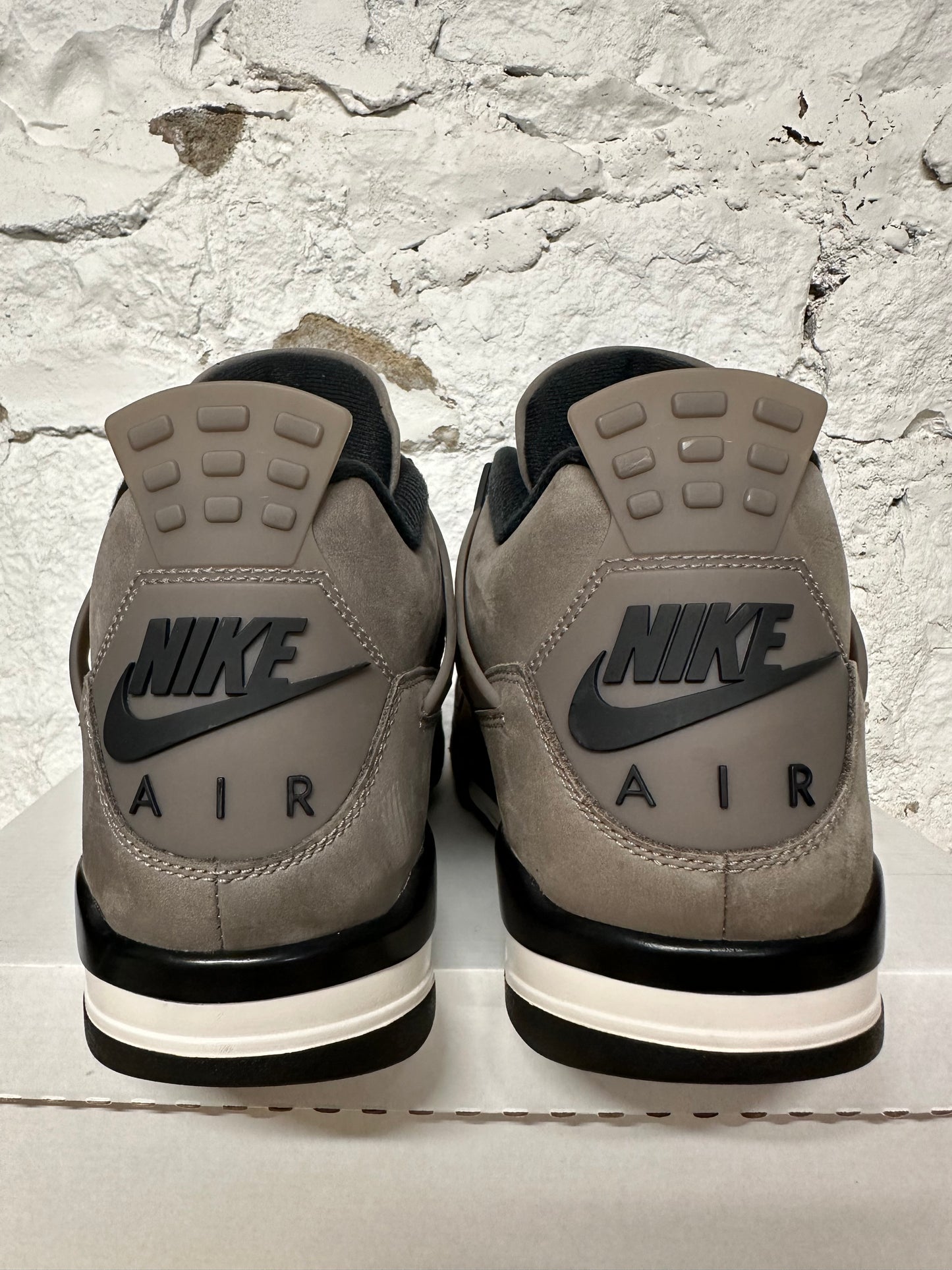Air Jordan 4 Cave Stone Sz 11