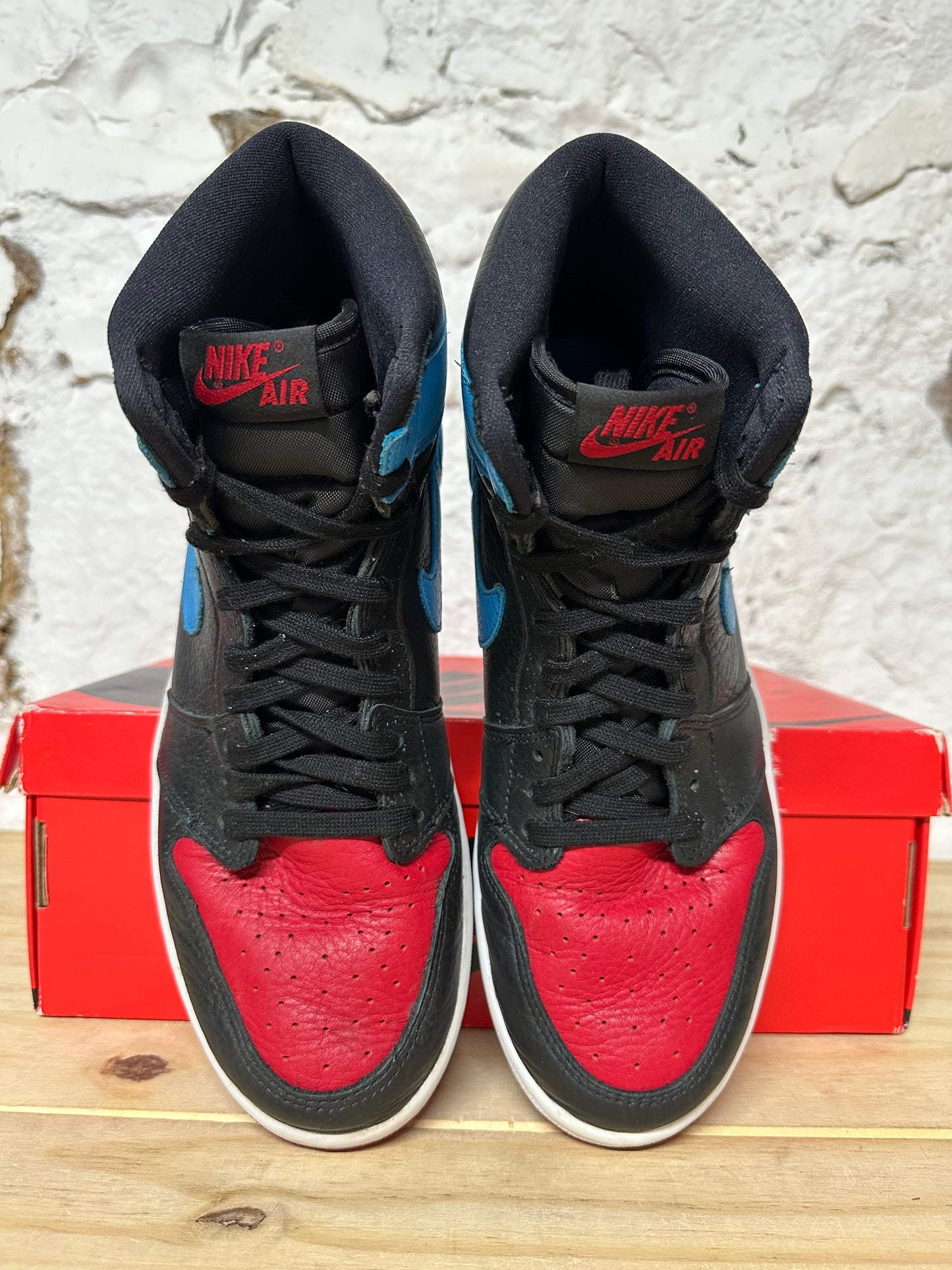 Air Jordan 1 High NC to Chi Sz 9.5 (11W)