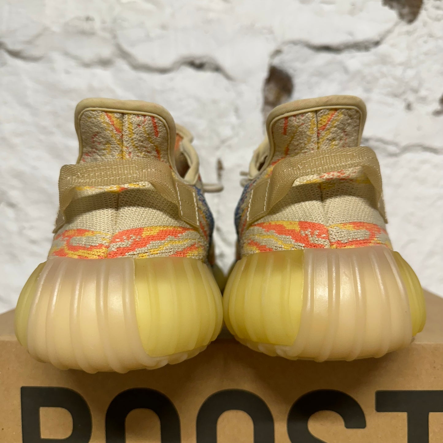 Yeezy 350 V2 MX Oat Sz 10.5 DS