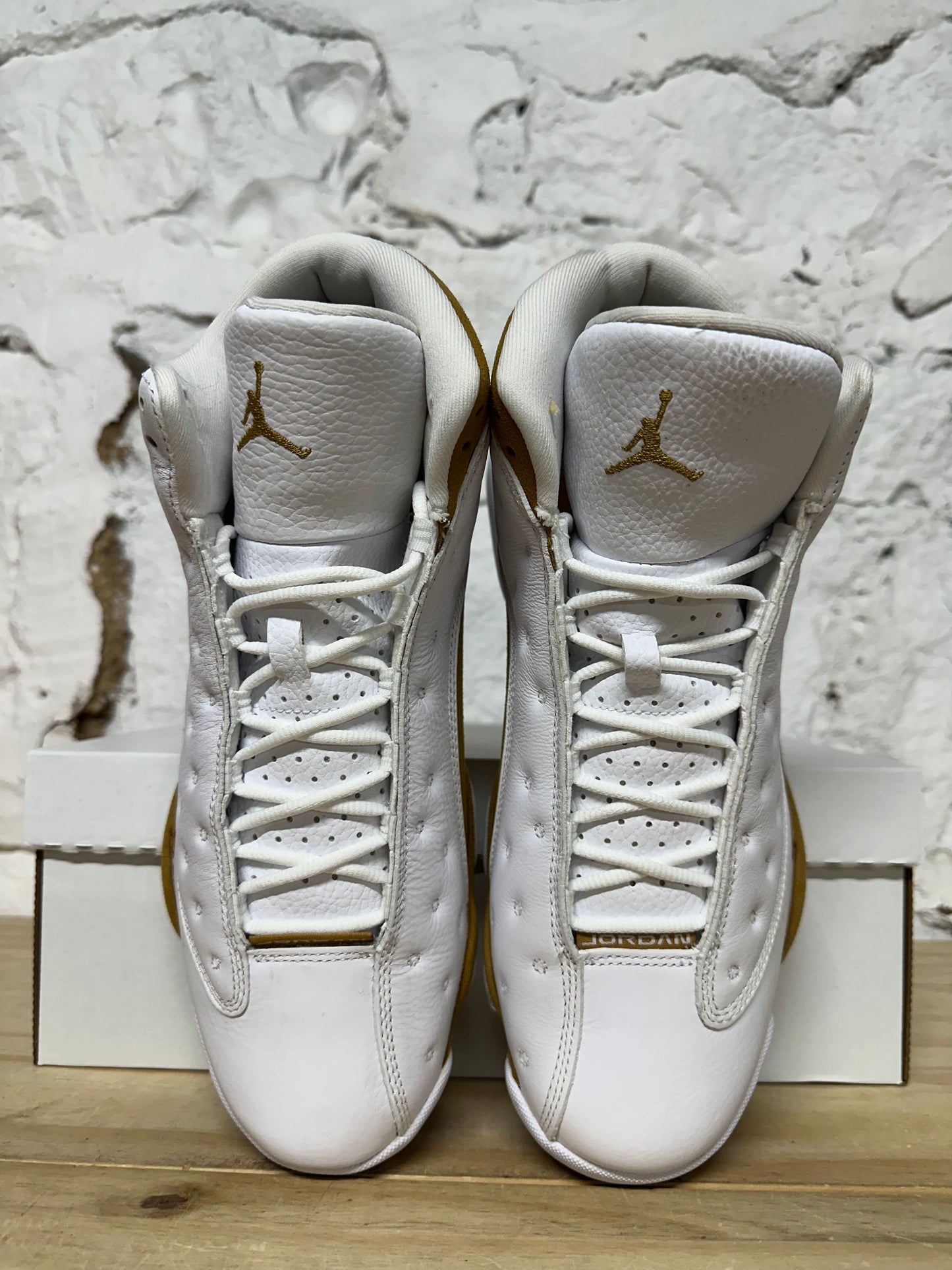 Air Jordan 13 Wheat (2023) Sz 10