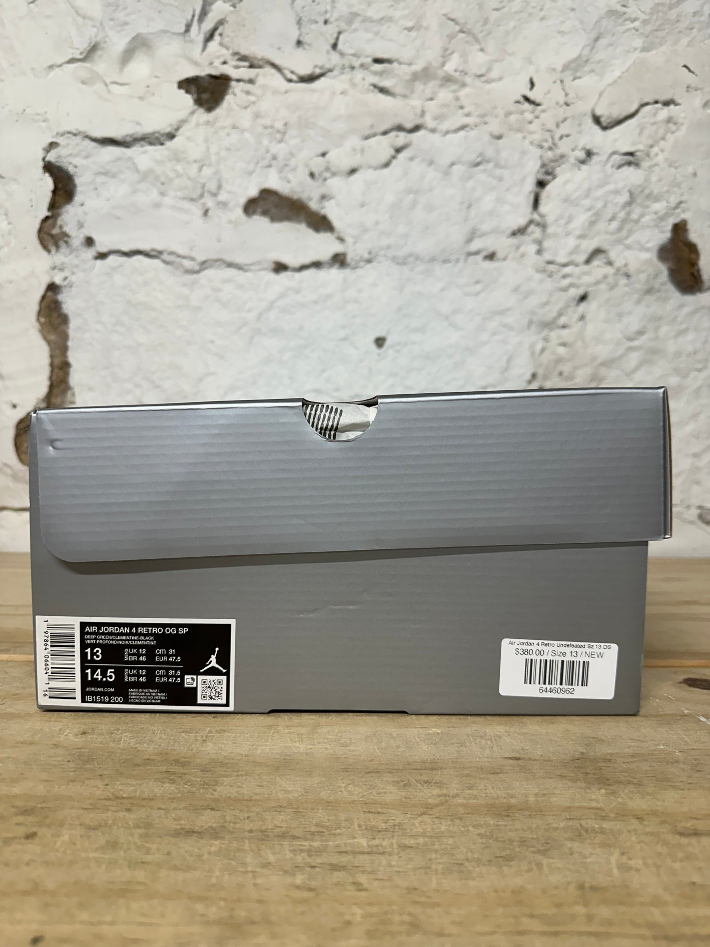 Air Jordan 4 Retro Undefeated Sz 13 DS