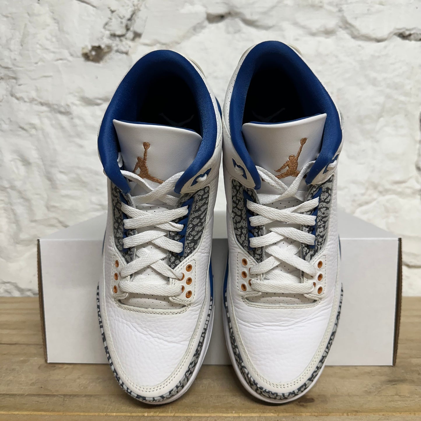 Air Jordan 3 Wizards Sz 8.5
