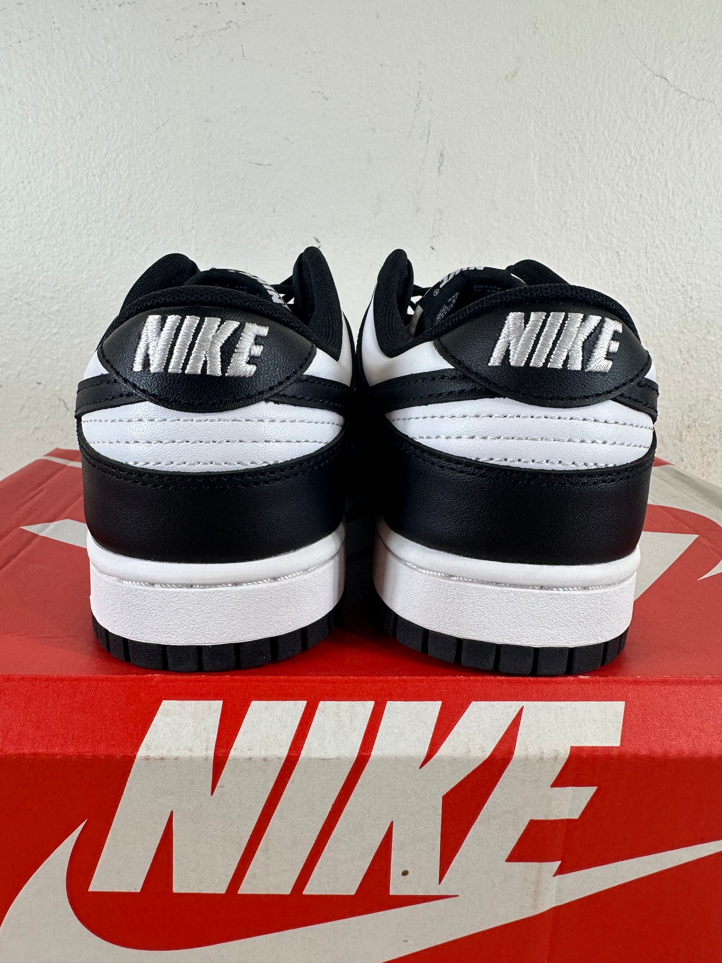 Nike Dunk Low Panda Sz 9.5 DS