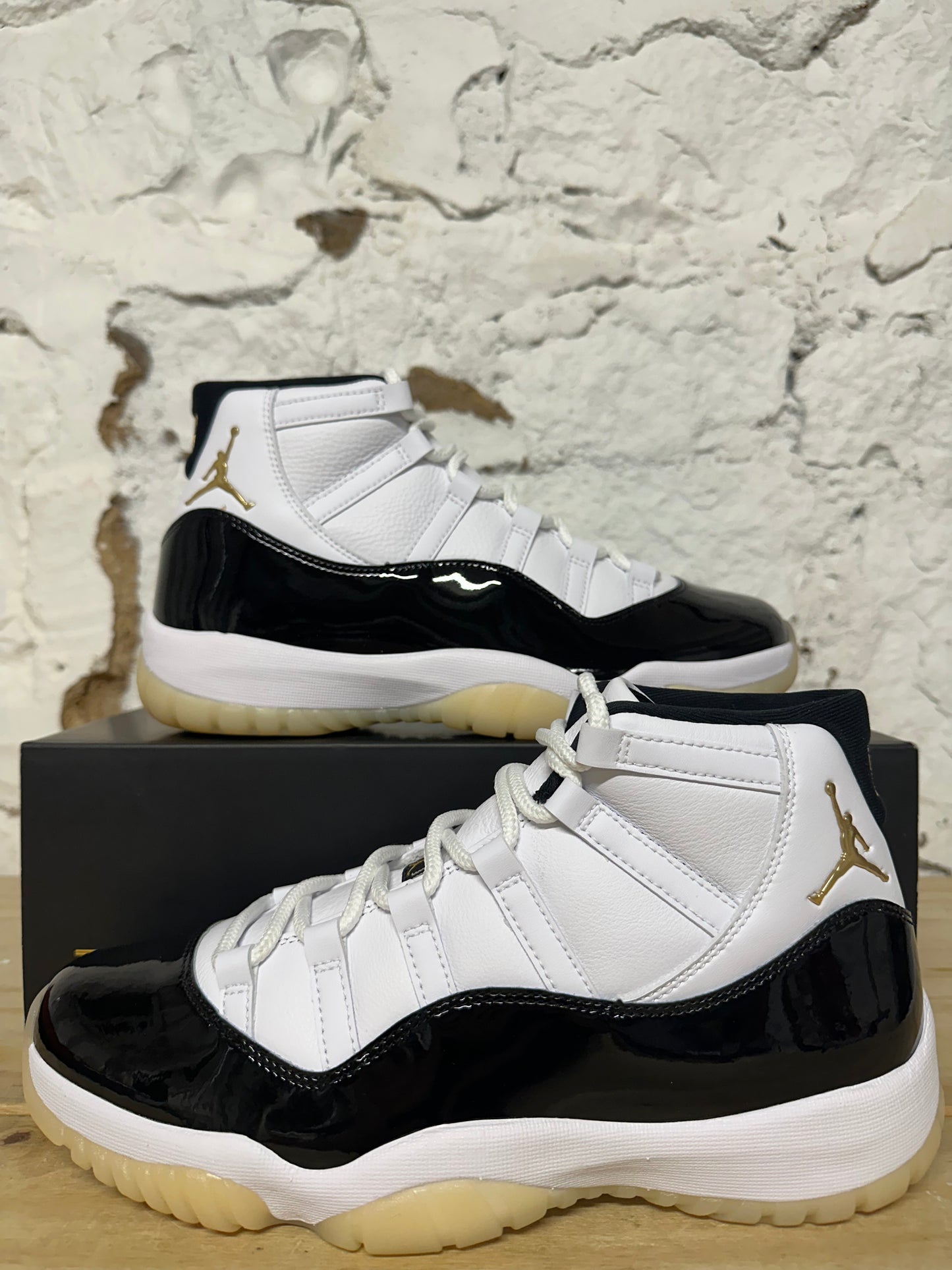 Air Jordan 11 High Gratitude Sz 10.5 DS