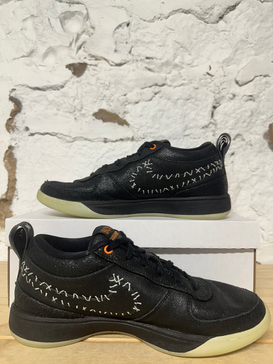 Nike Book 1 Halloween Sz 9.5