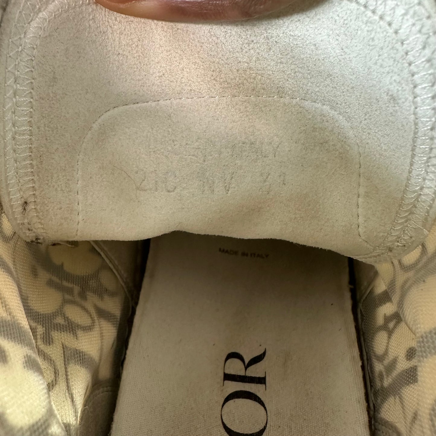 Dior B23 High Cream Oblique Gray Sneaker Sz 8 (41) No Box