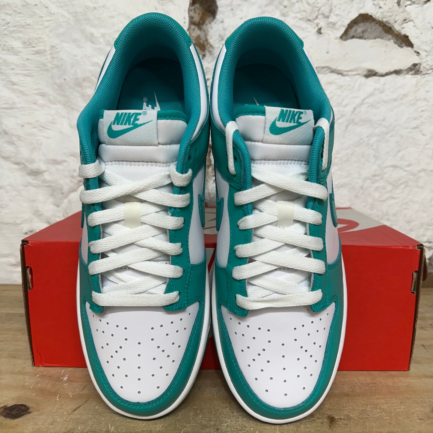 Nike Dunk Low Clear Jade Sz 8 DS
