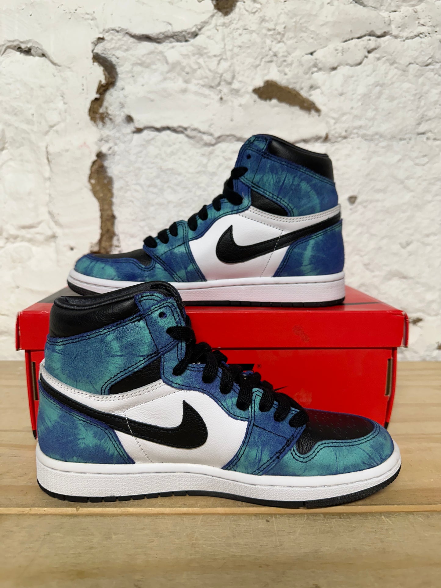 Air Jordan 1 High Tie Dye Sz 4.5 (6W)