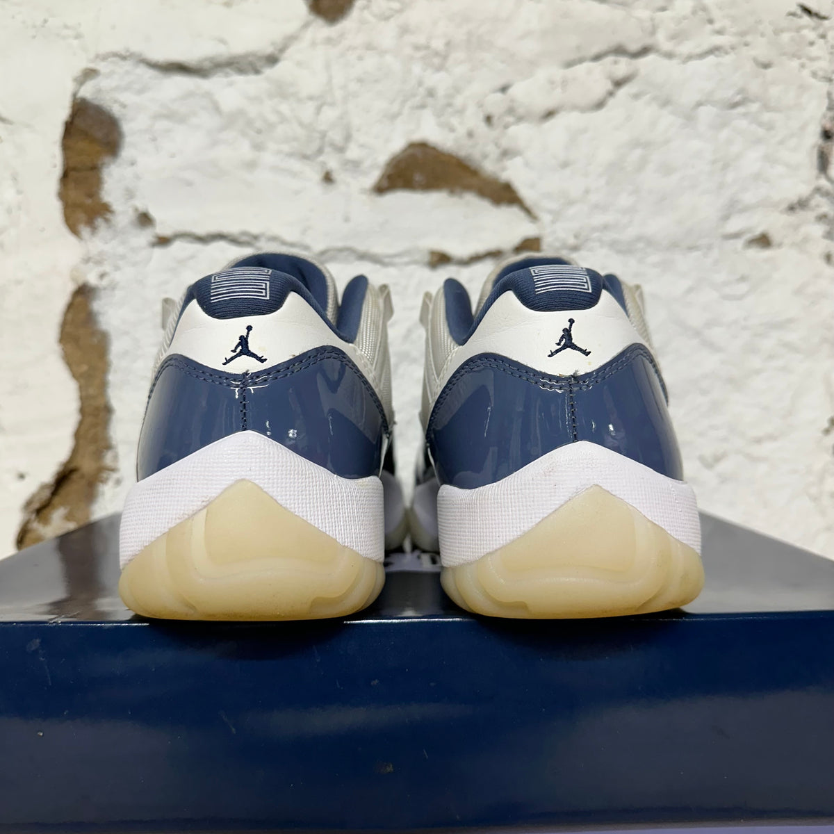 Air Jordan 11 Low Diffused Blue Sz 8