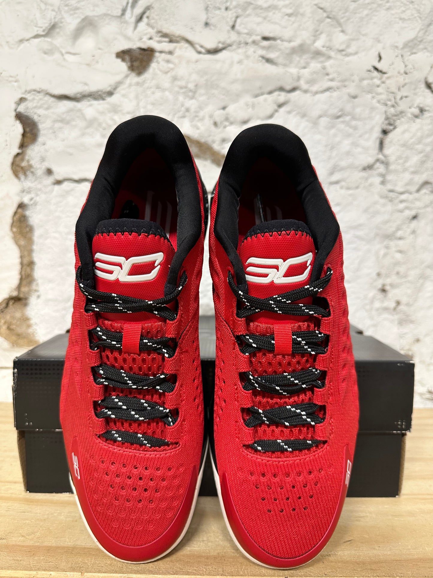 Under Armour Curry 1 Low Red Sz 10 DS