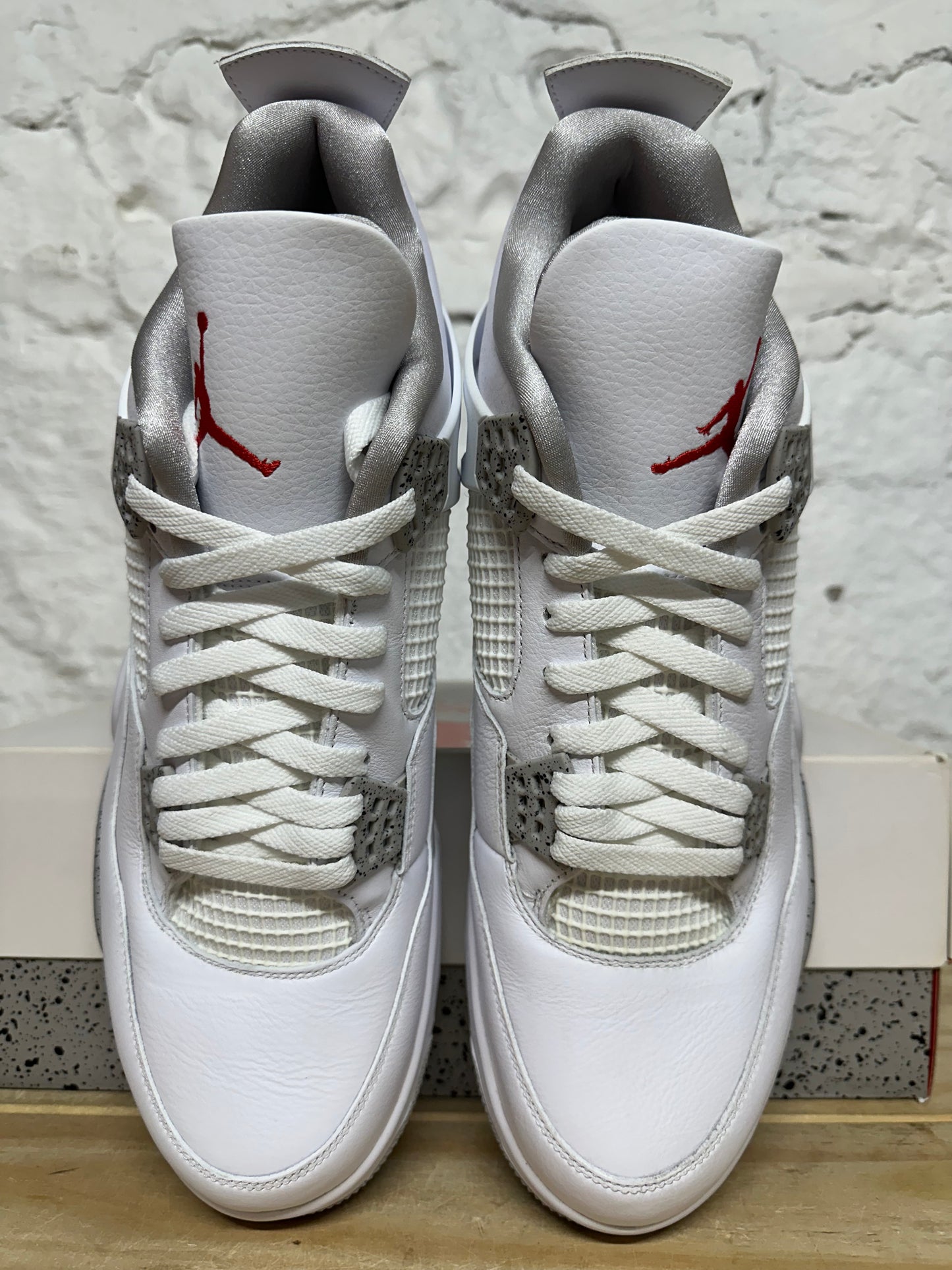 Air Jordan 4 White Oreo Sz 15 DS