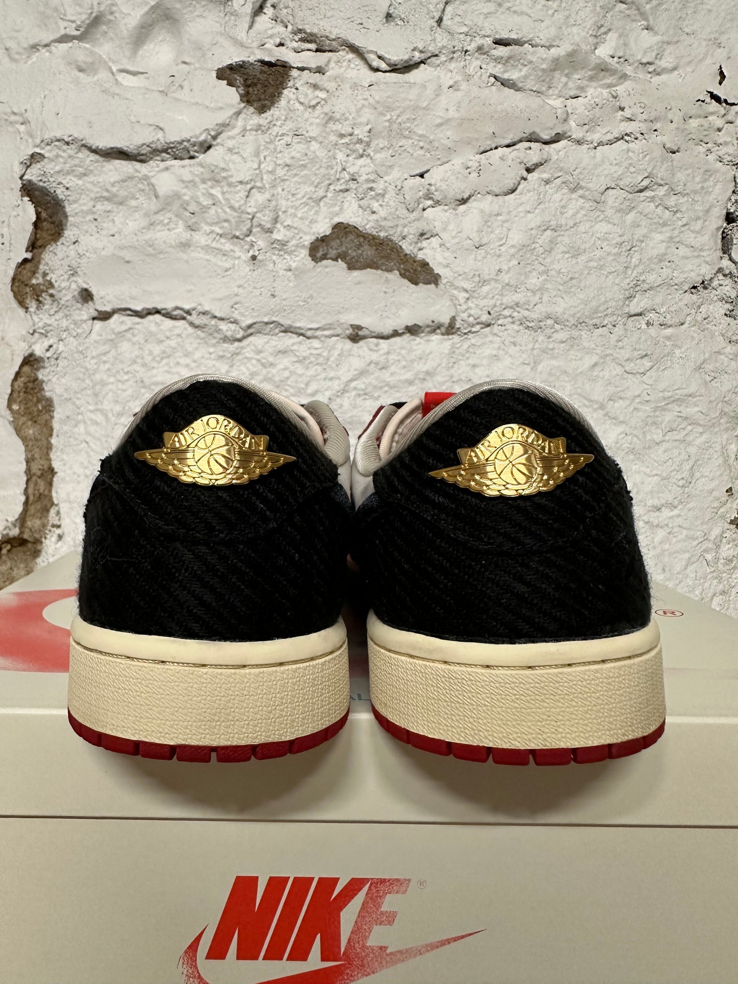 Air Jordan 1 Low Trophy Room Sz 10.5