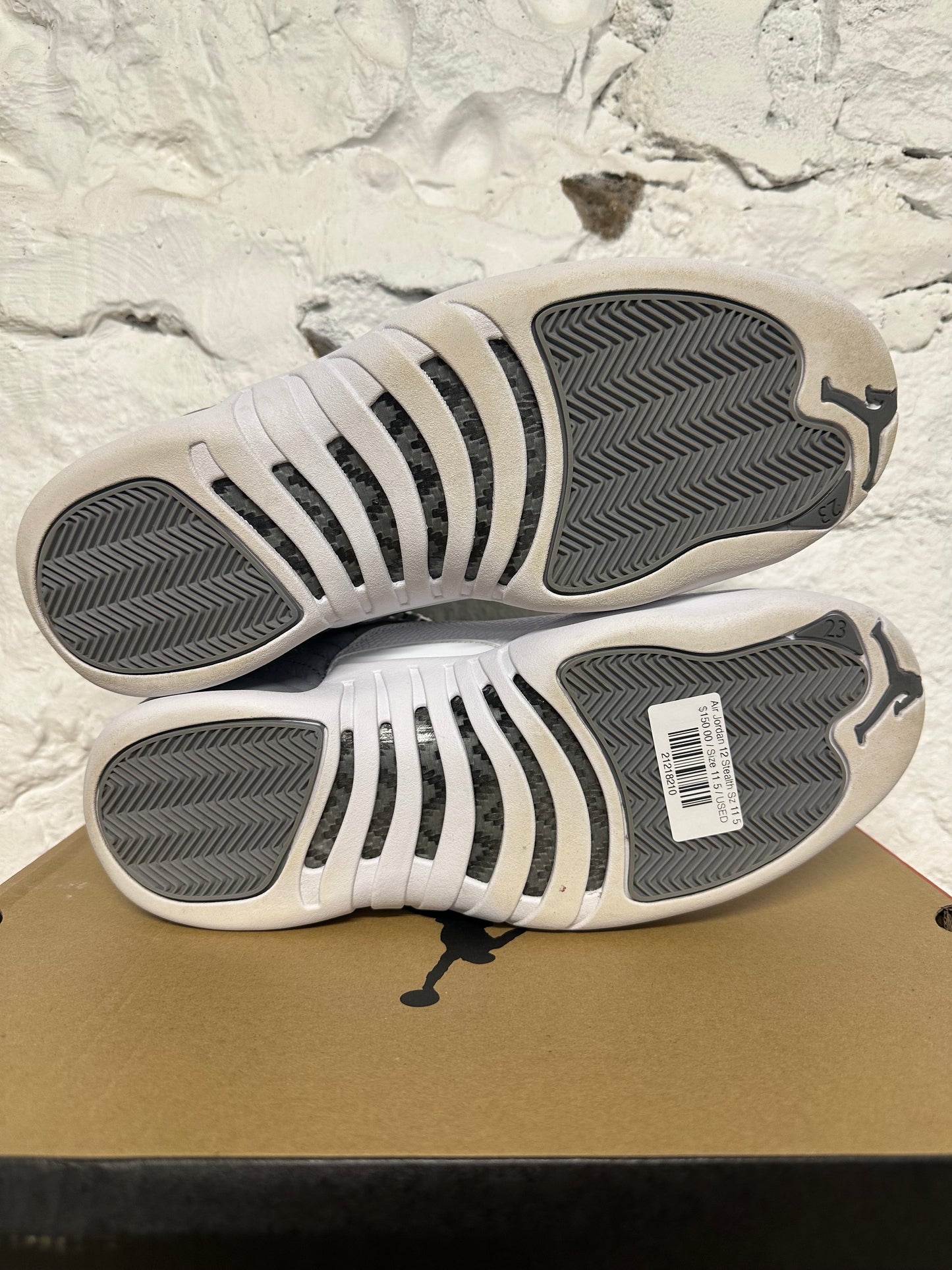 Air Jordan 12 Stealth Sz 11.5