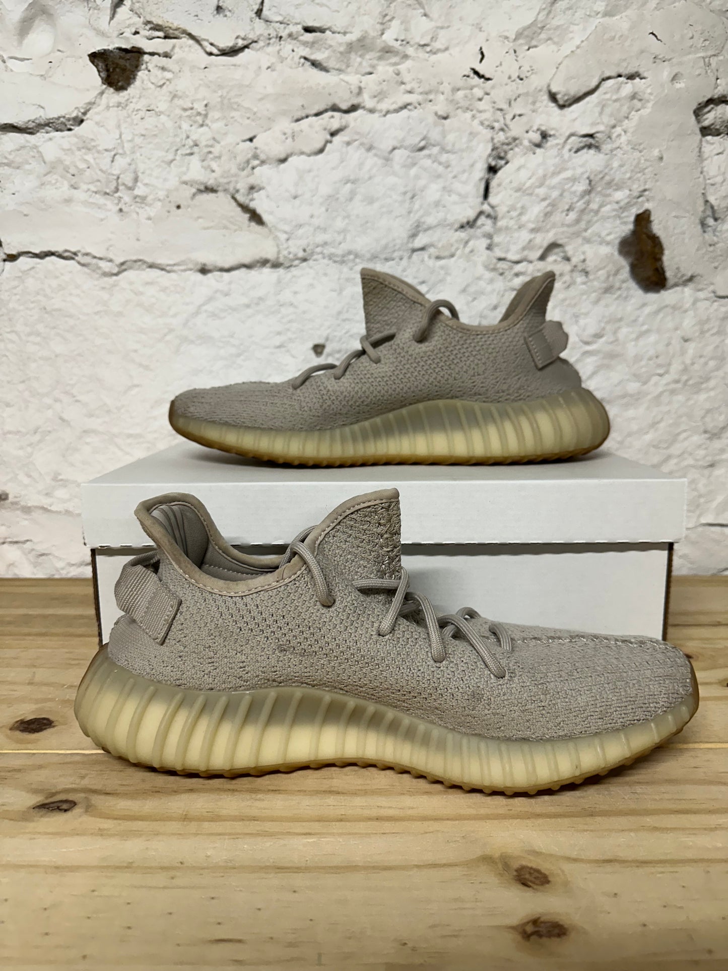 Yeezy 350 V2 Sesame Sz 10.5