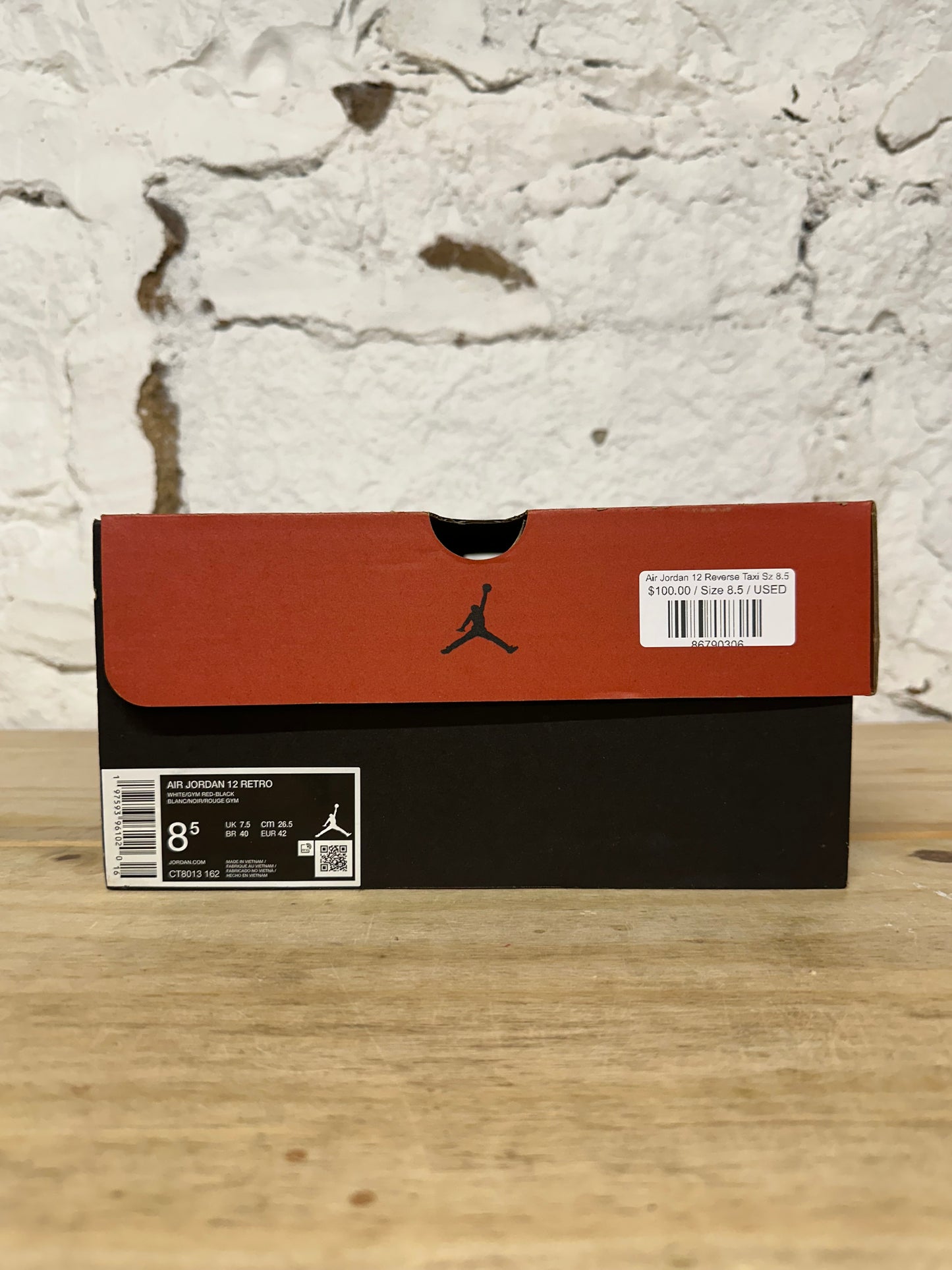 Air Jordan 12 Reverse Taxi Sz 8.5