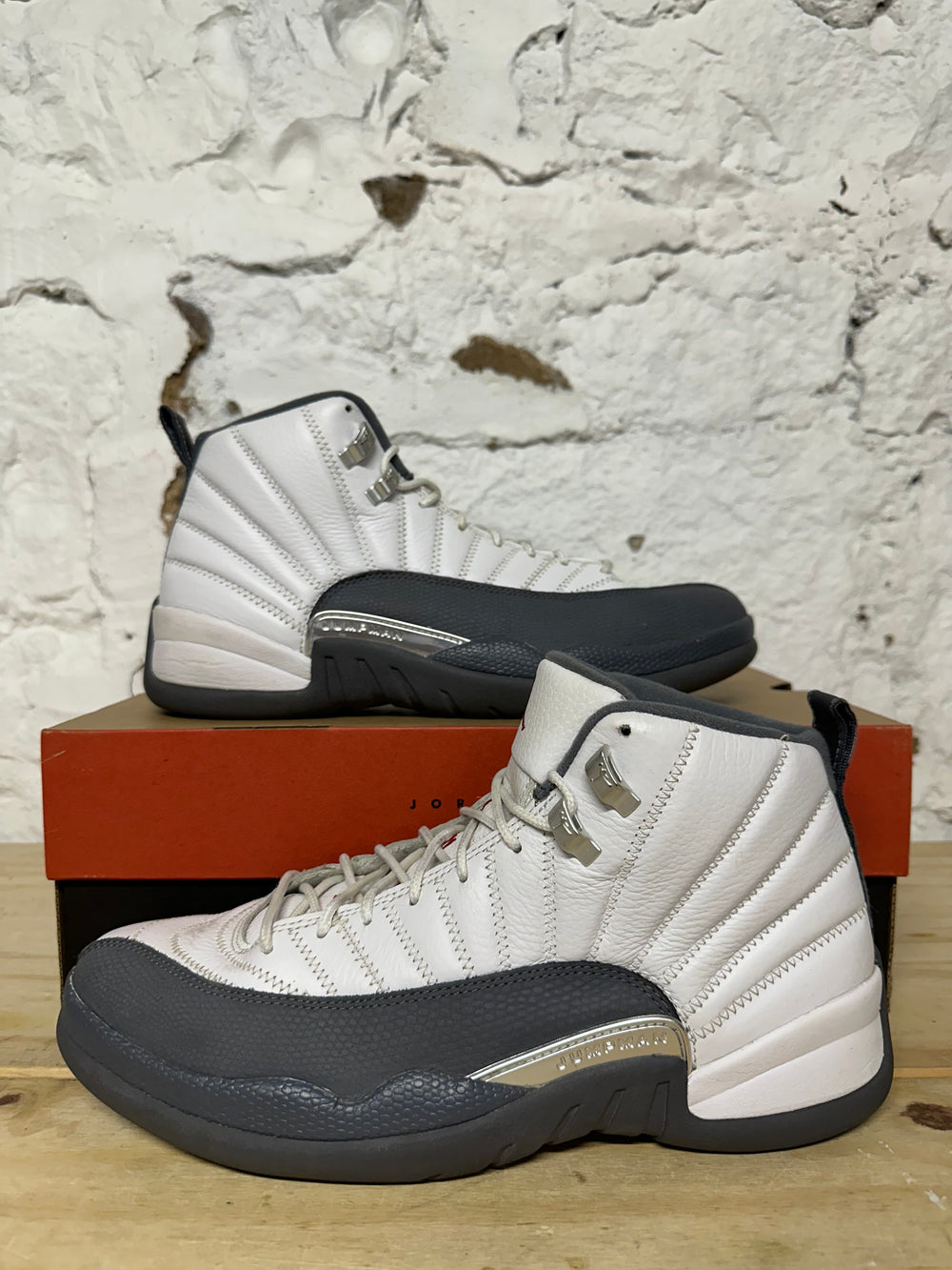 Air Jordan 12 Stealth Sz 10