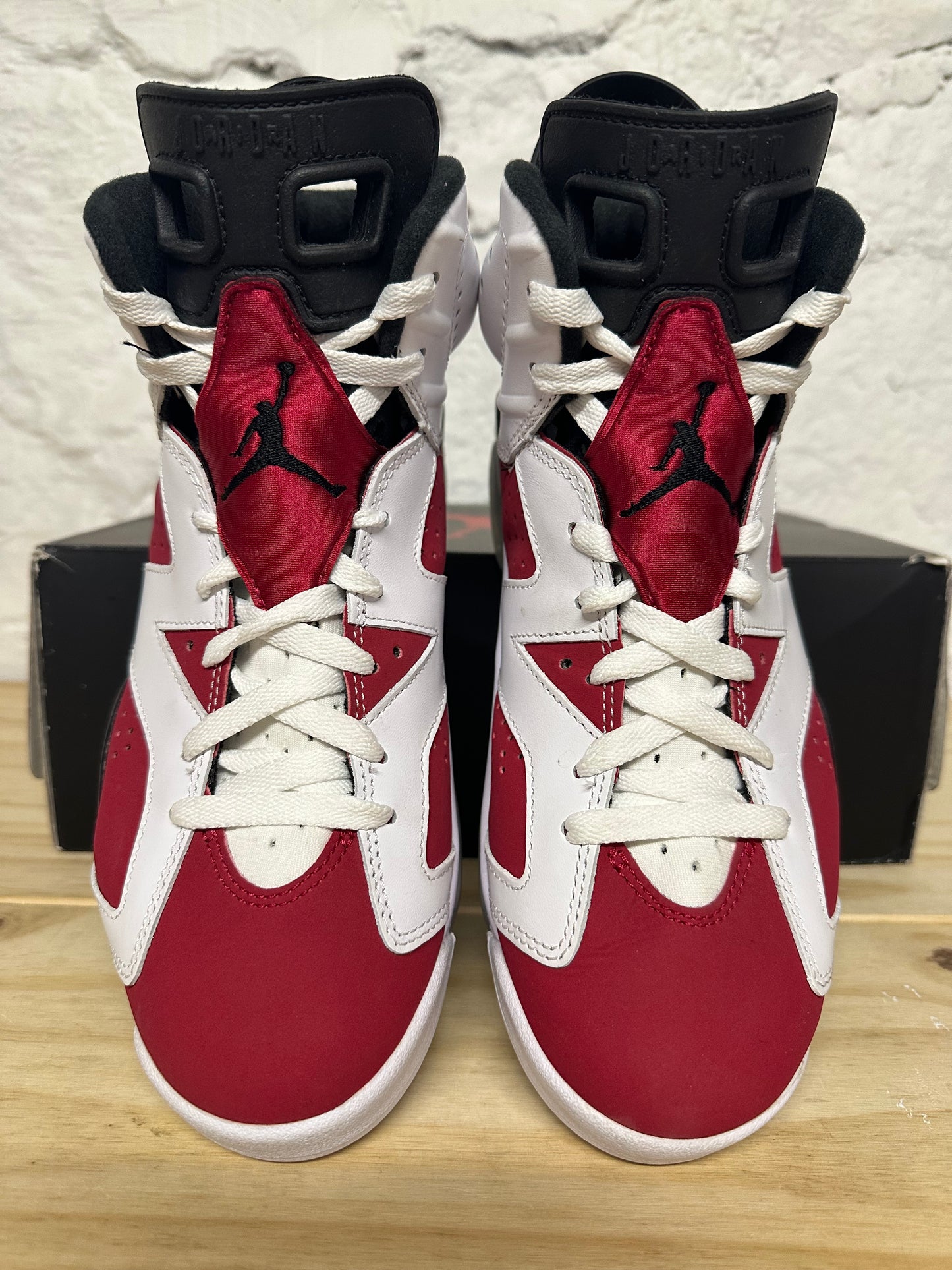 Air Jordan 6 Carmine Sz 8