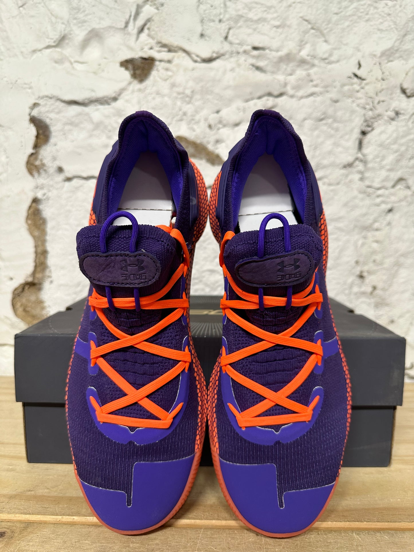 Under Armour Curry 6 Deep Orchid Sz 10.5 DS